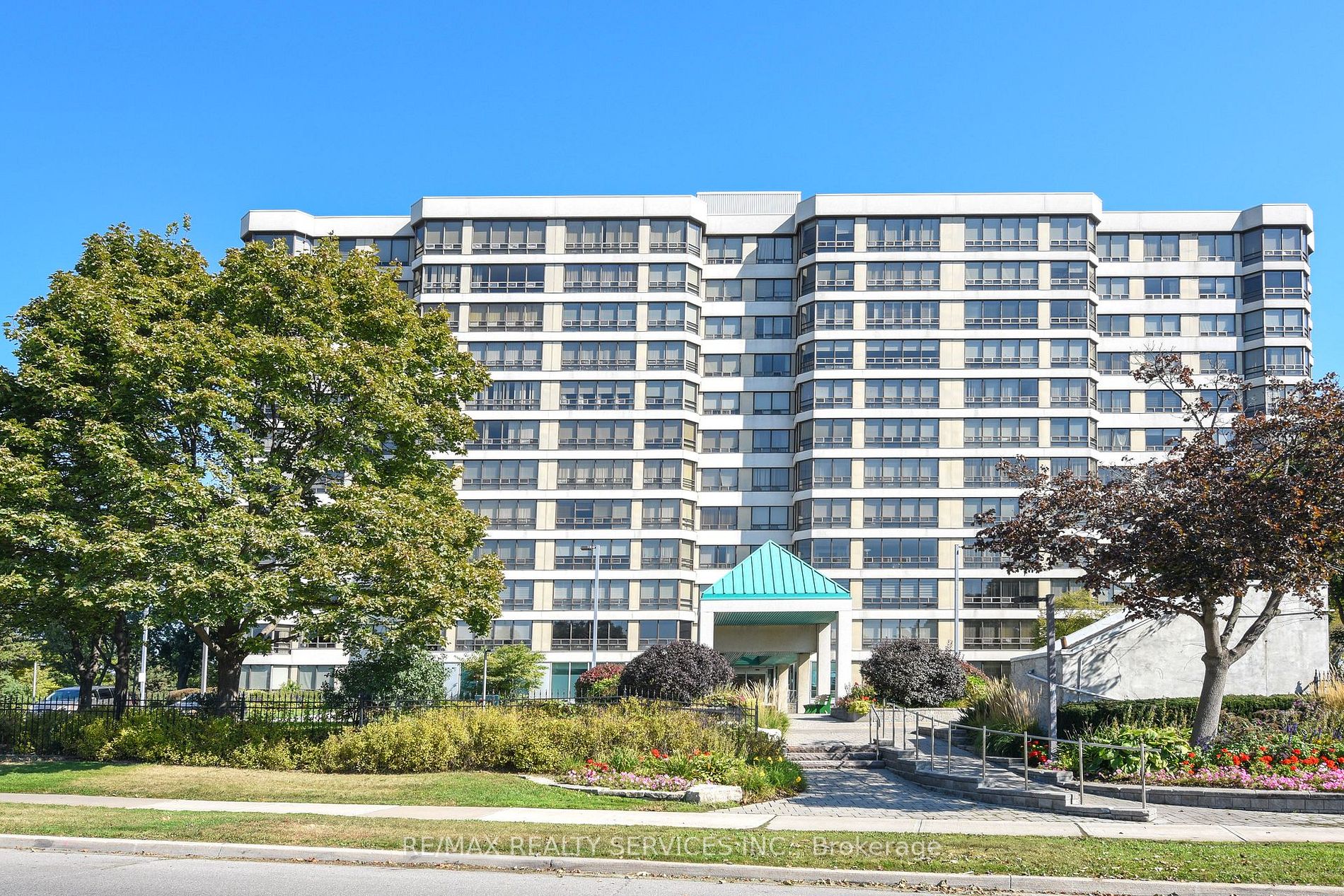 330 Mill St S, #312