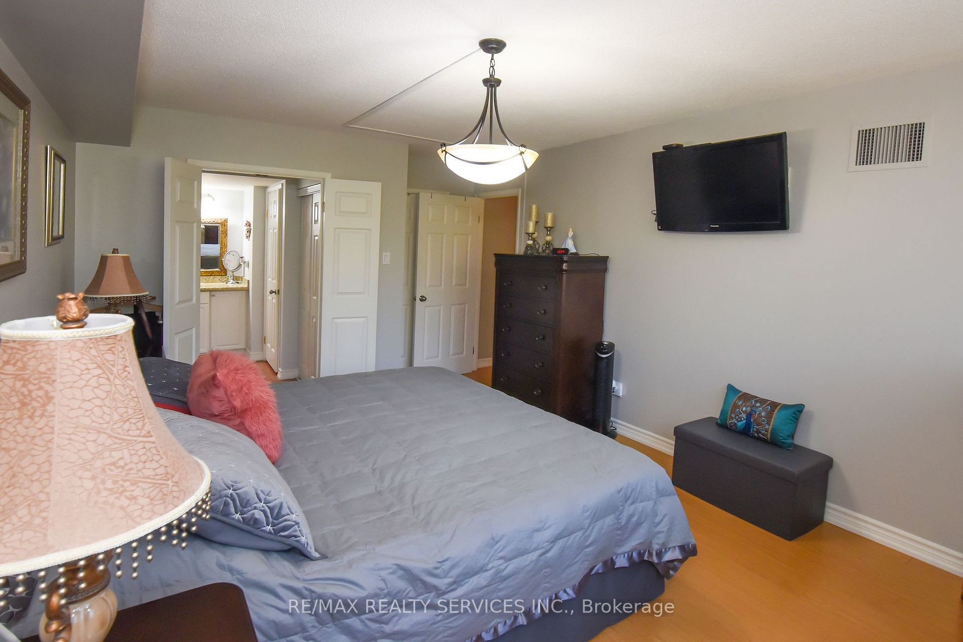 330 Mill St S, #312