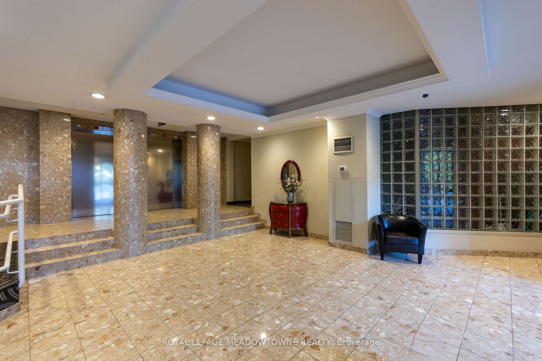 1110 Walden Circ, #1012