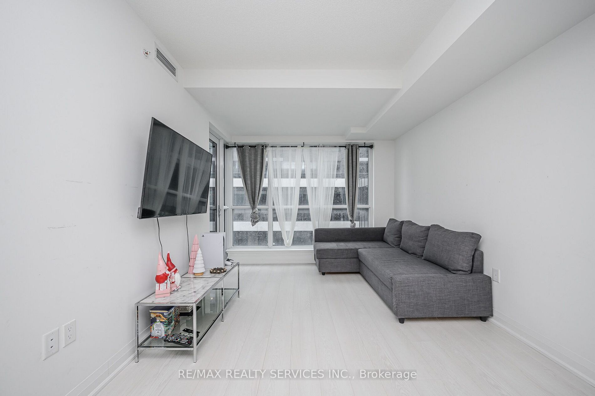 26 Gibbs Road, #340