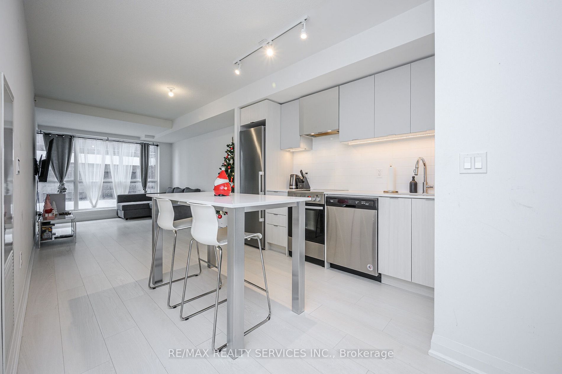 26 Gibbs Road, #340