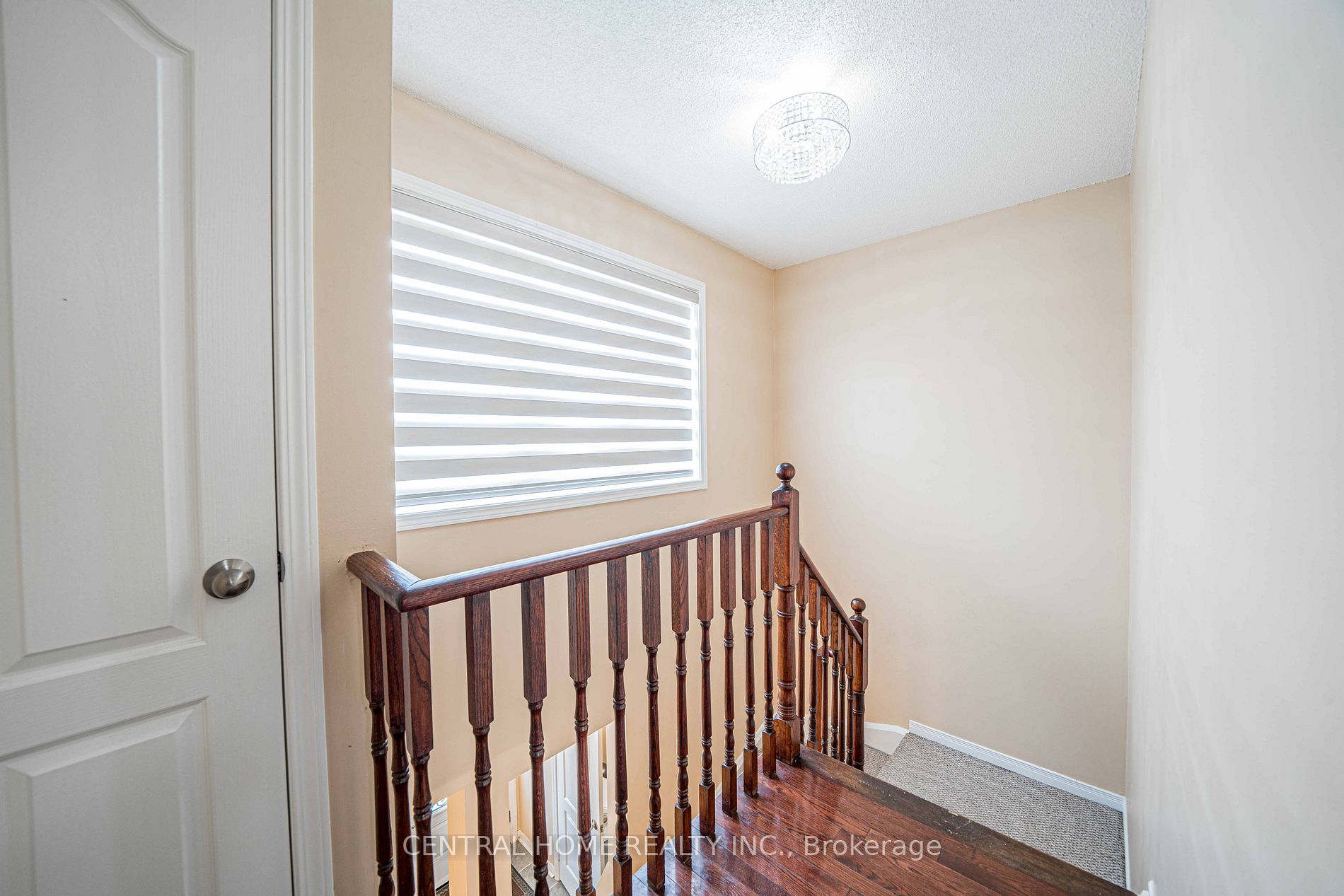 90 Tideland Dr