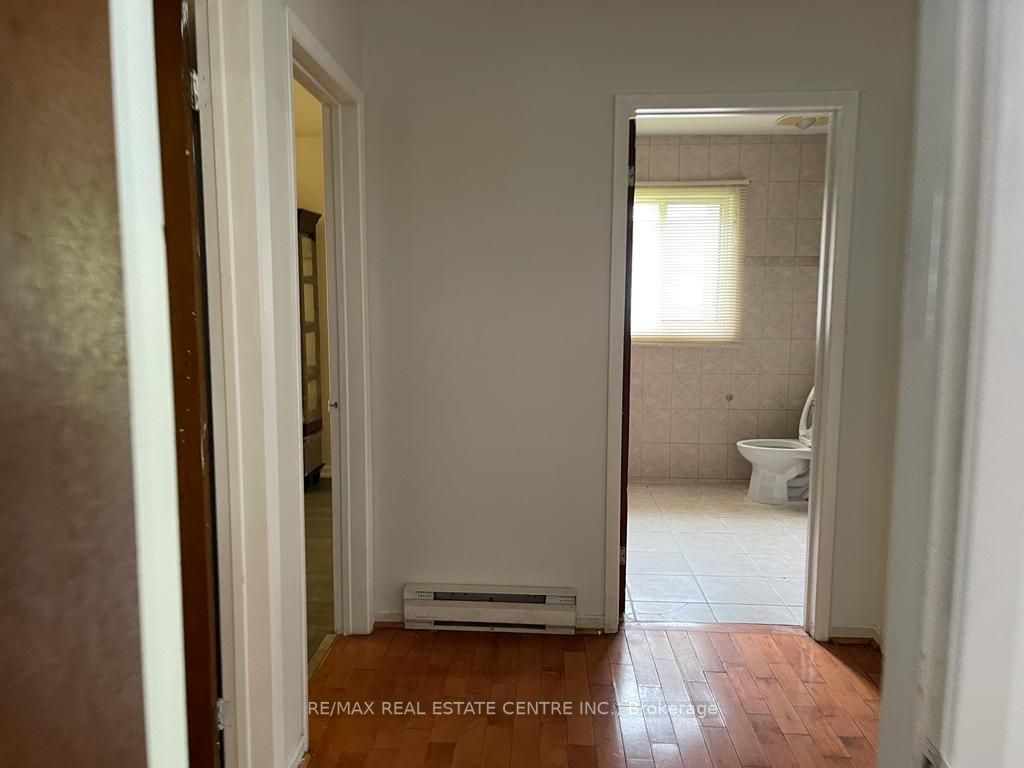 3274 Mississsauga Rd