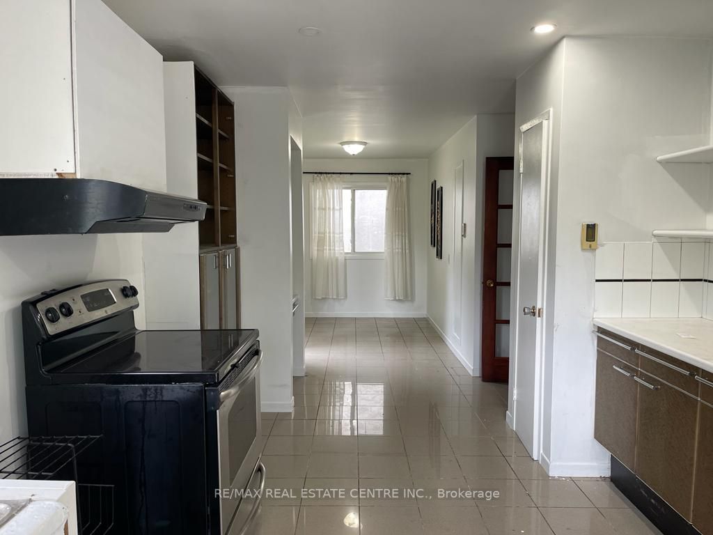 3274 Mississsauga Rd