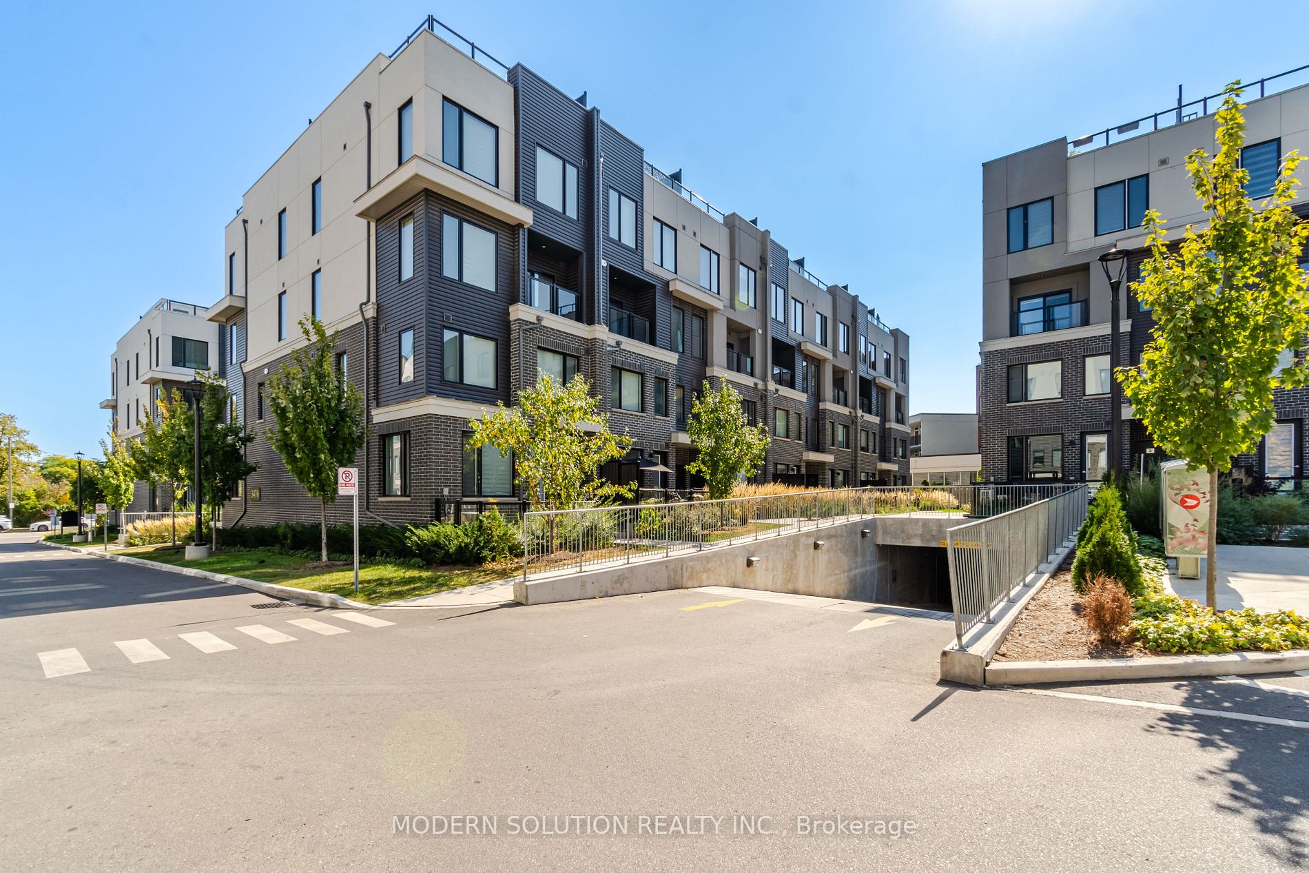 3472 Widdicombe Way, #27