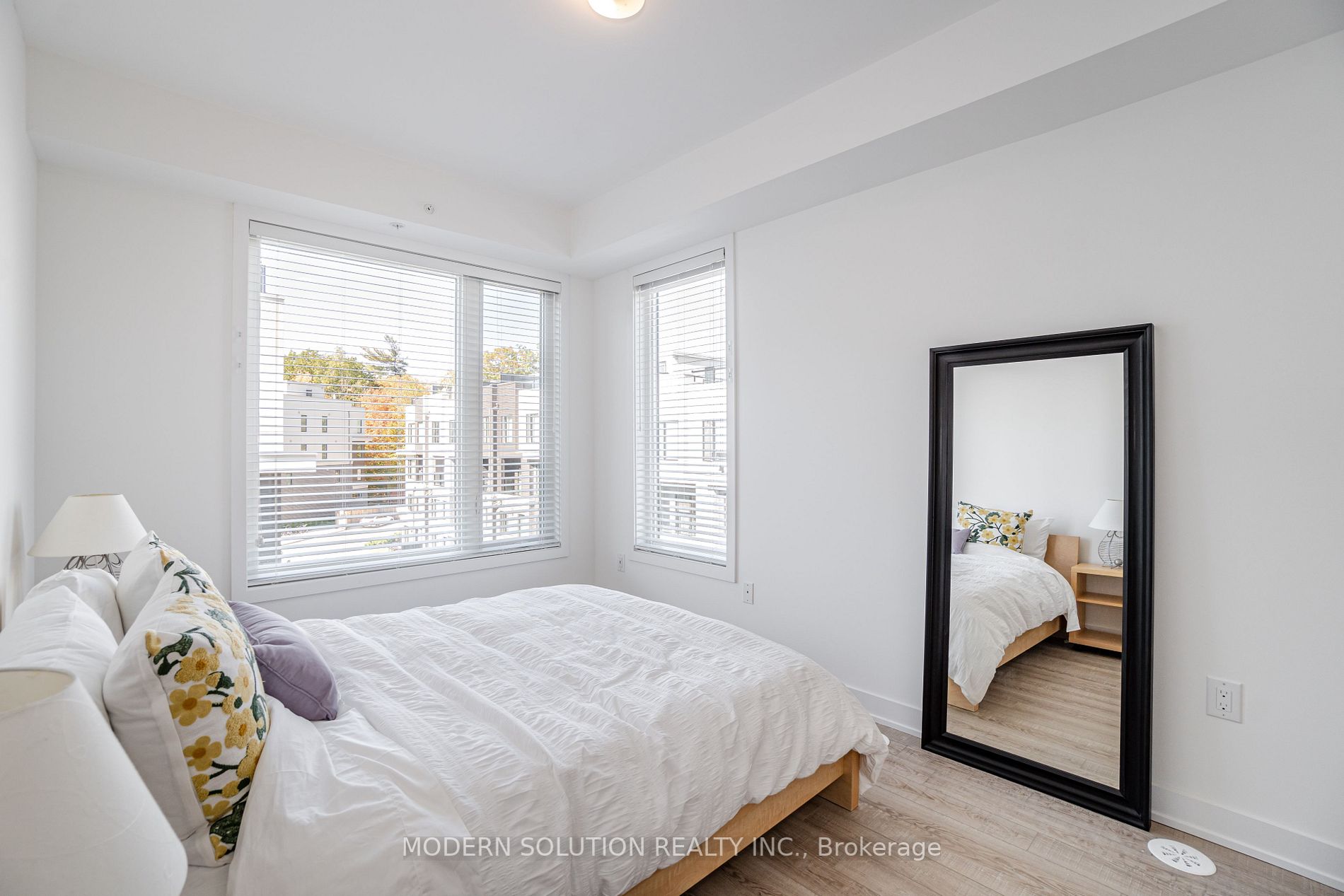 3472 Widdicombe Way, #27