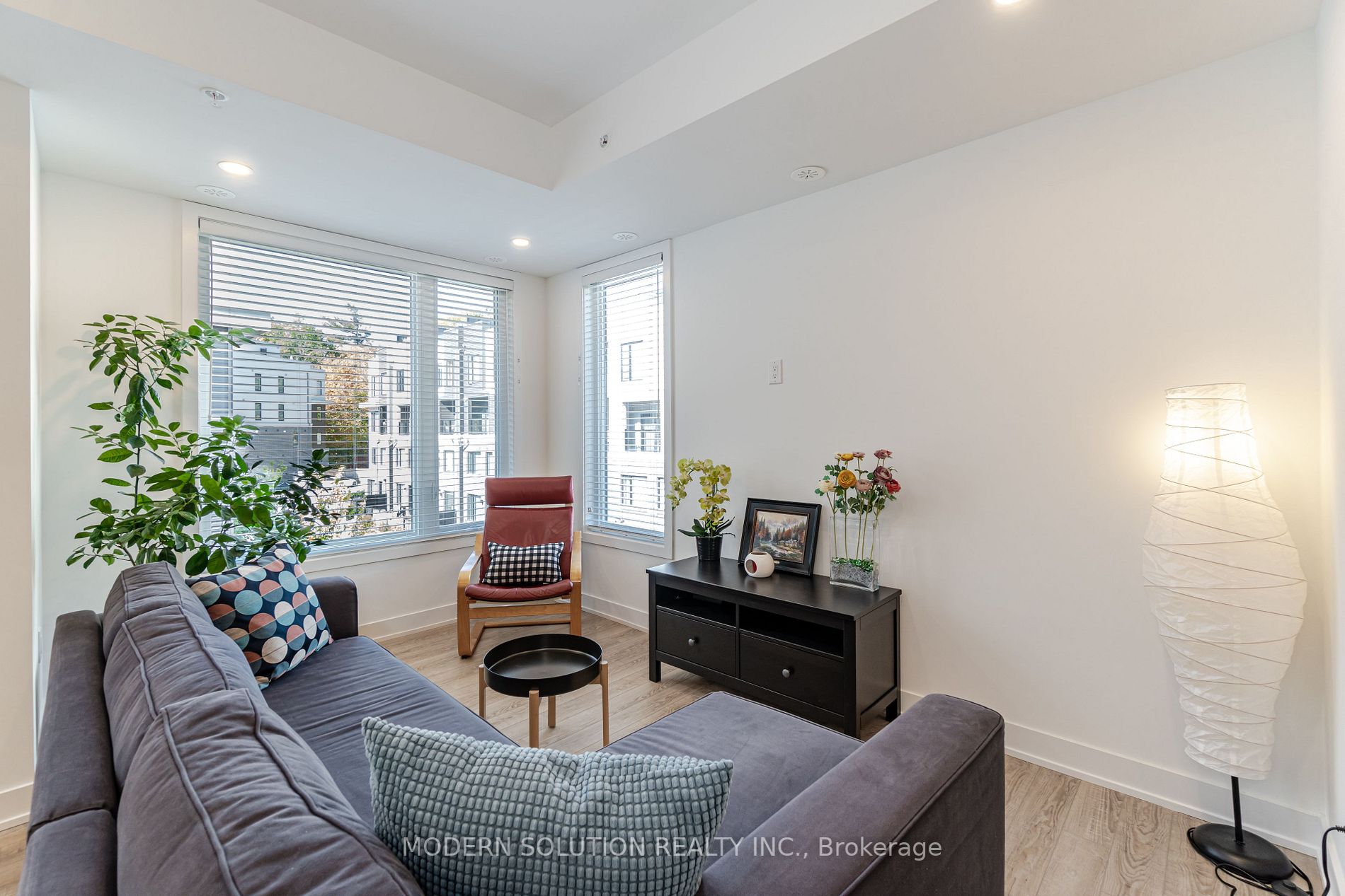 3472 Widdicombe Way, #27