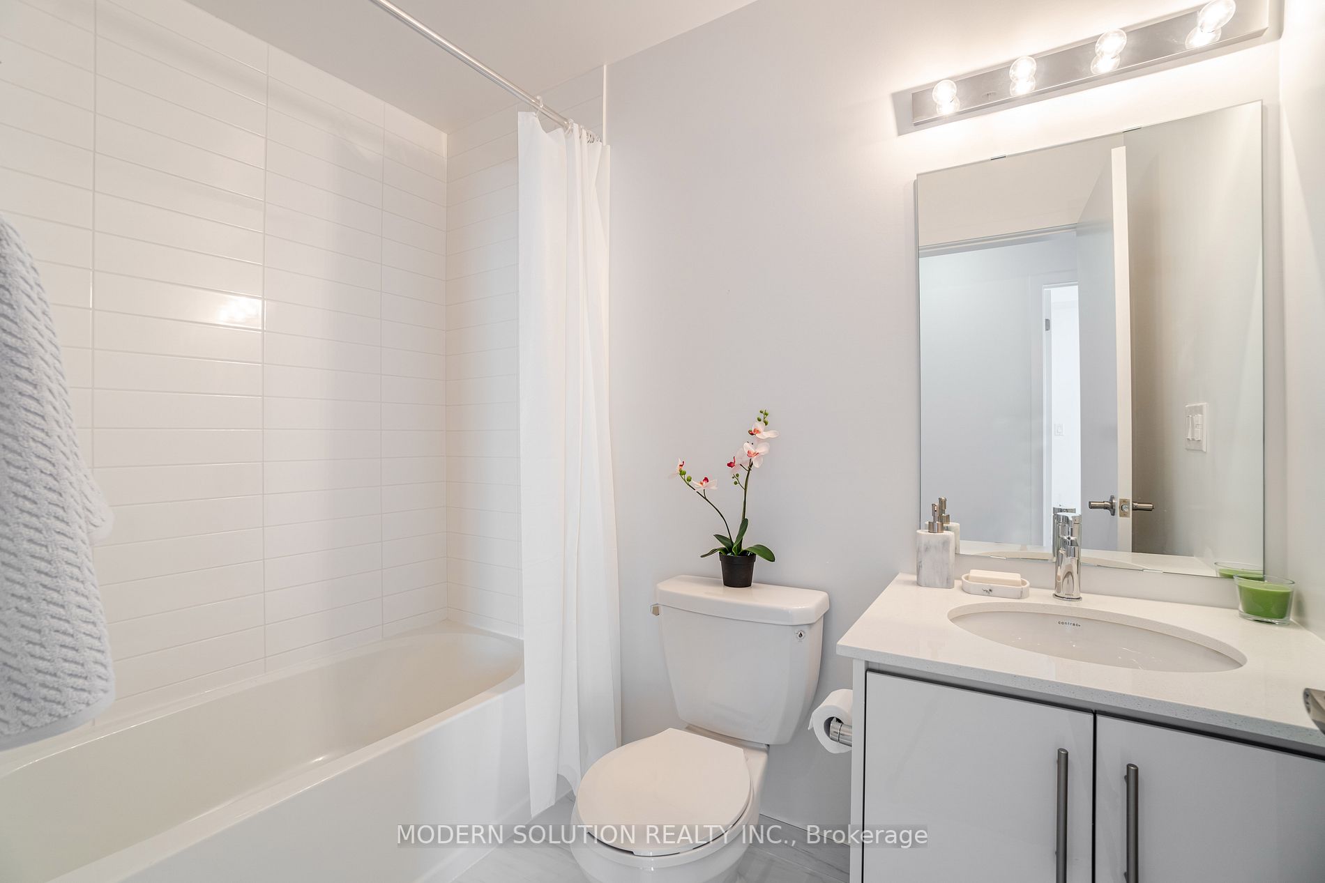 3472 Widdicombe Way, #27