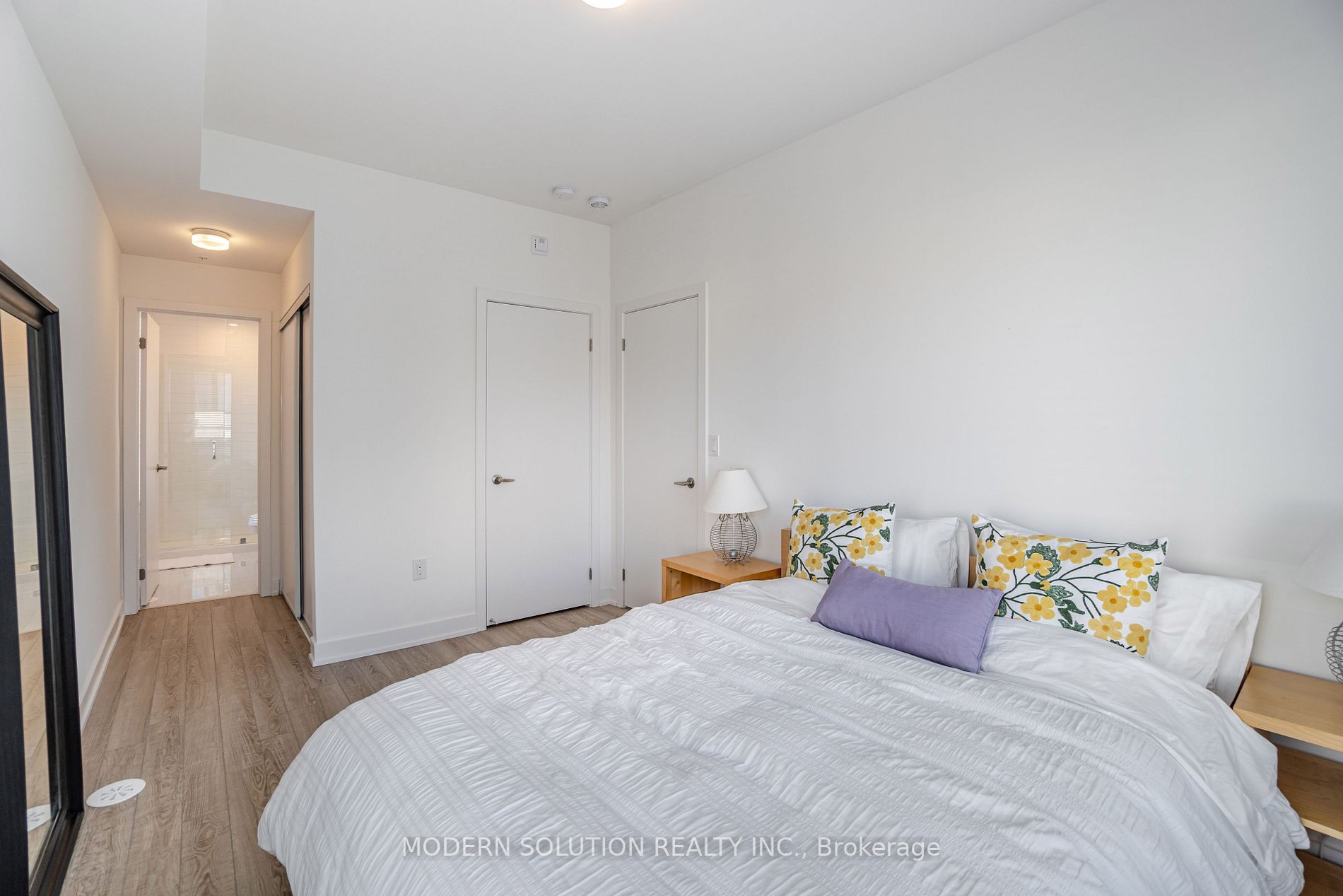3472 Widdicombe Way, #27