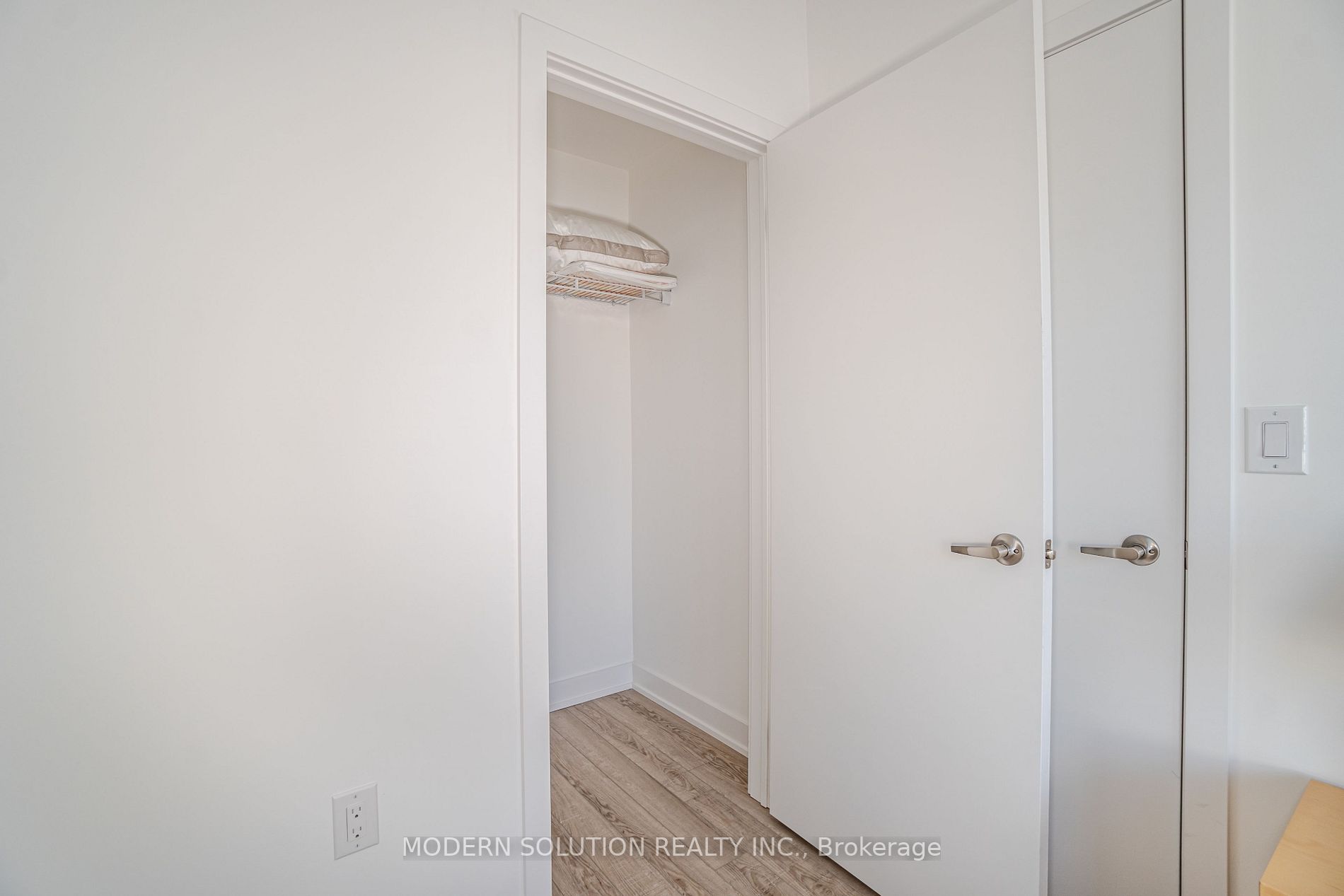 3472 Widdicombe Way, #27