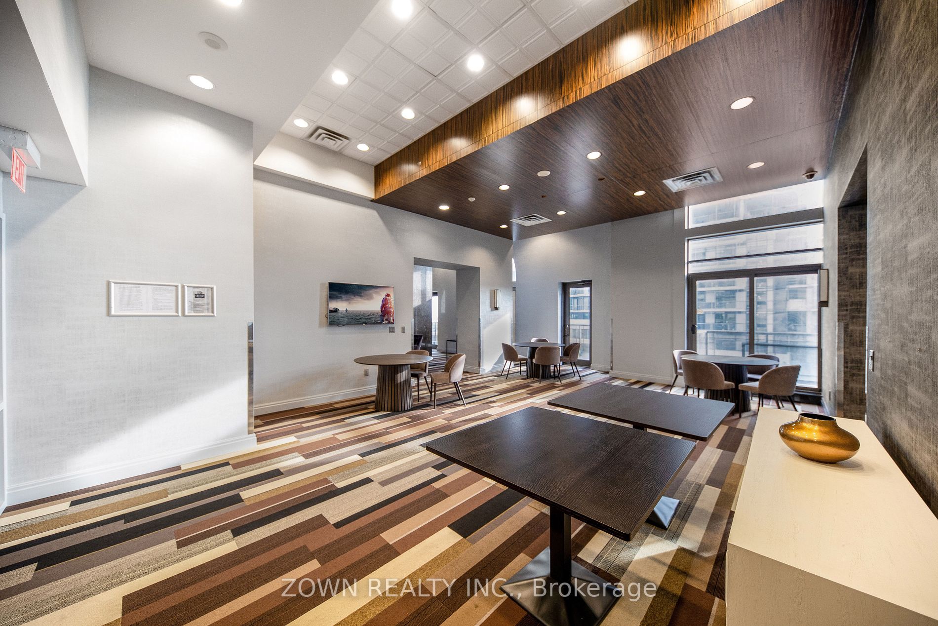 385 Prince Of Wales Dr, #2301