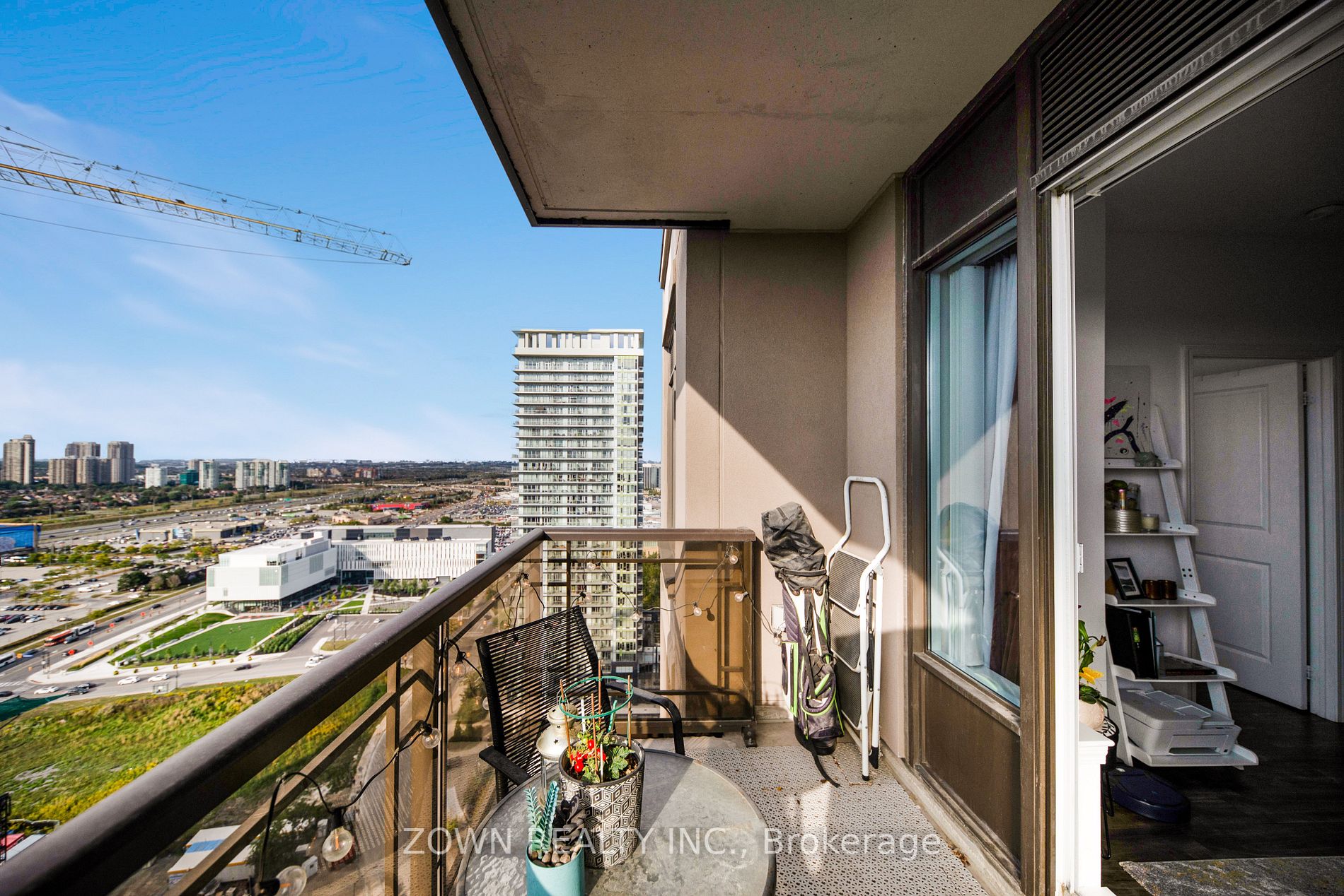 385 Prince Of Wales Dr, #2301