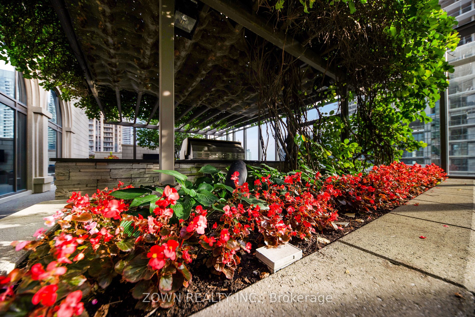 385 Prince Of Wales Dr, #2301