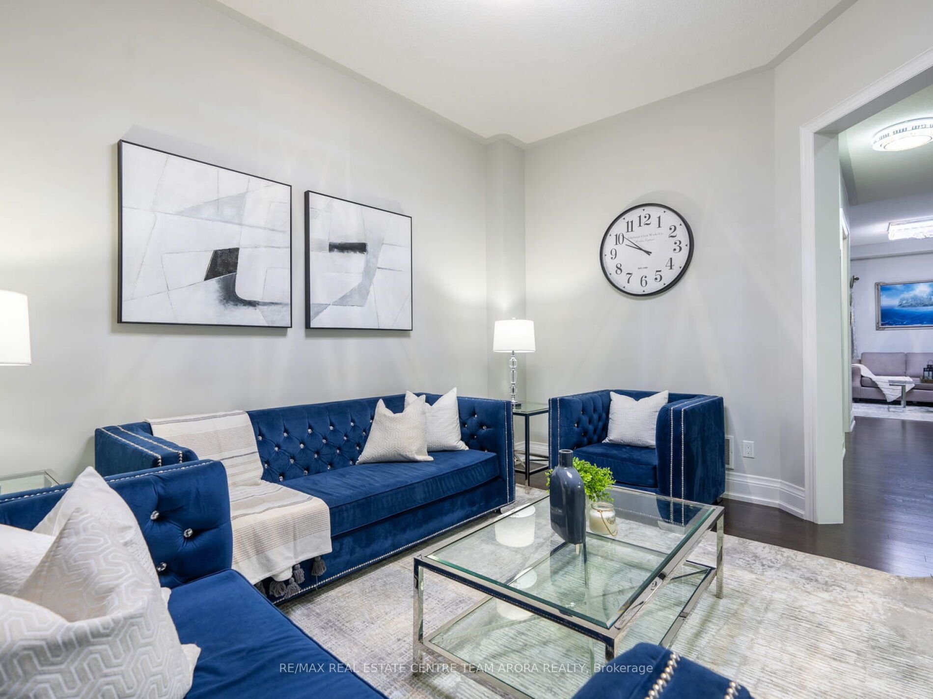 33 Ashcreek Dr