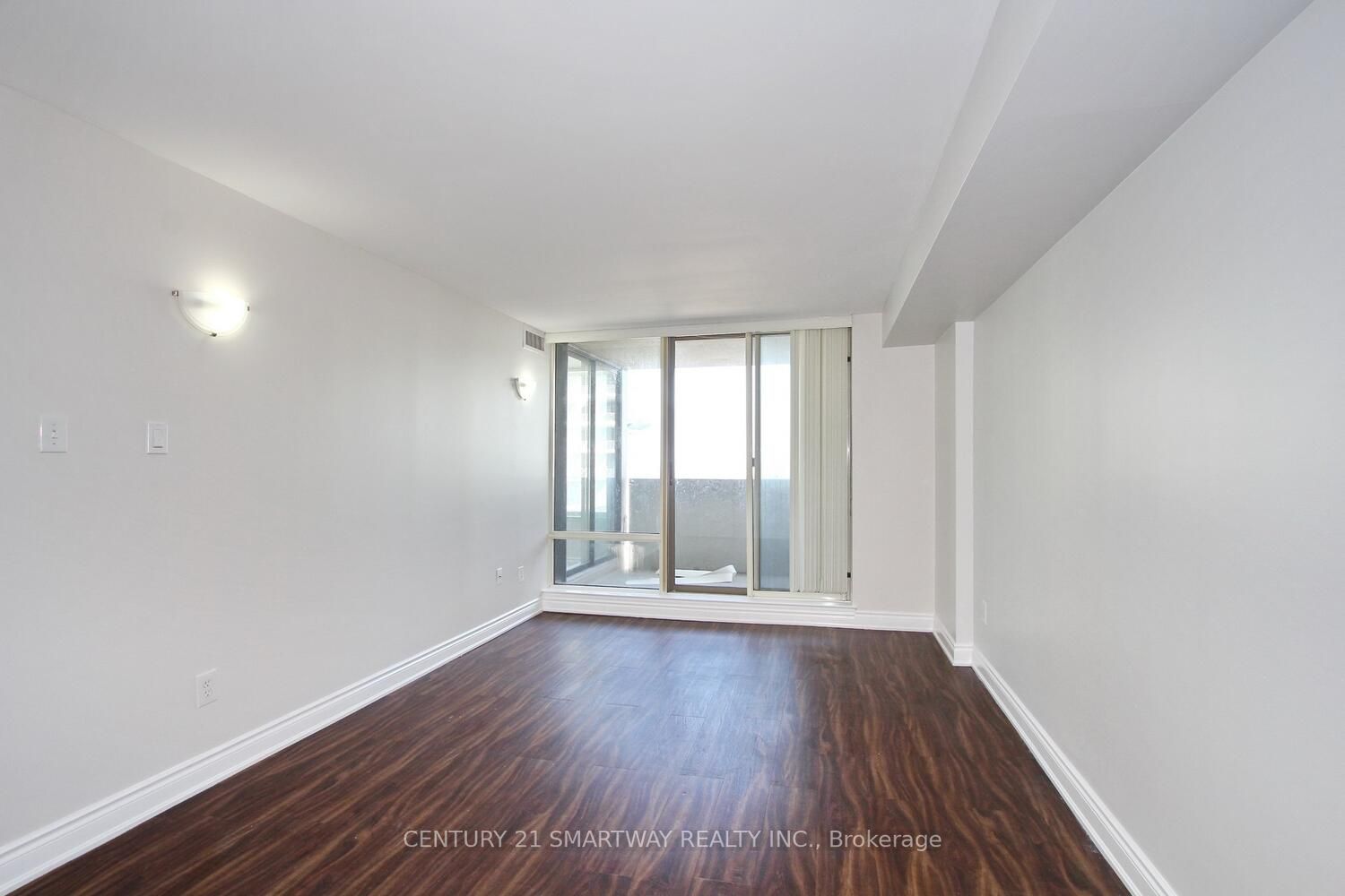 330 Rathburn Road W #1706