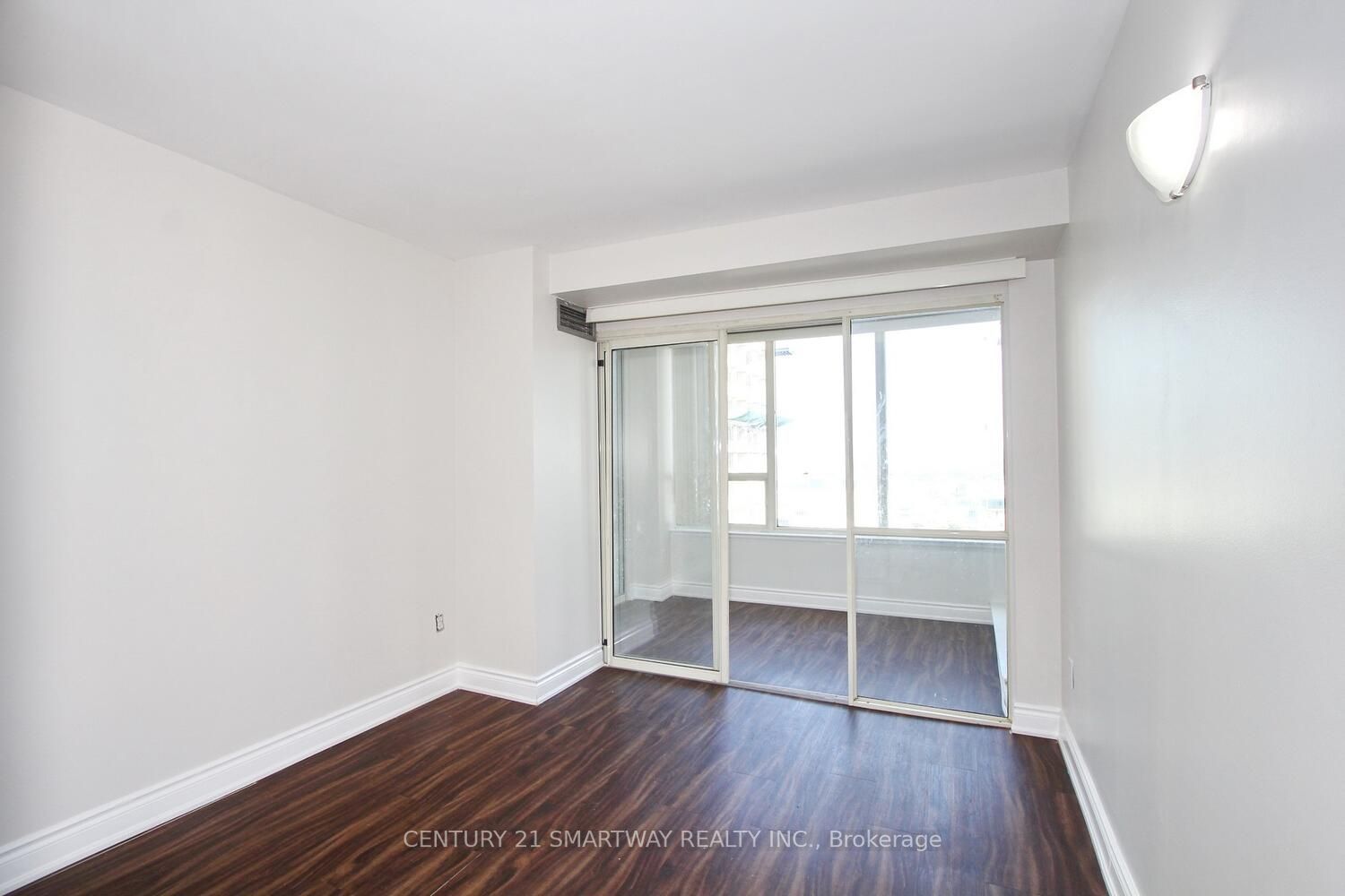 330 Rathburn Road W #1706