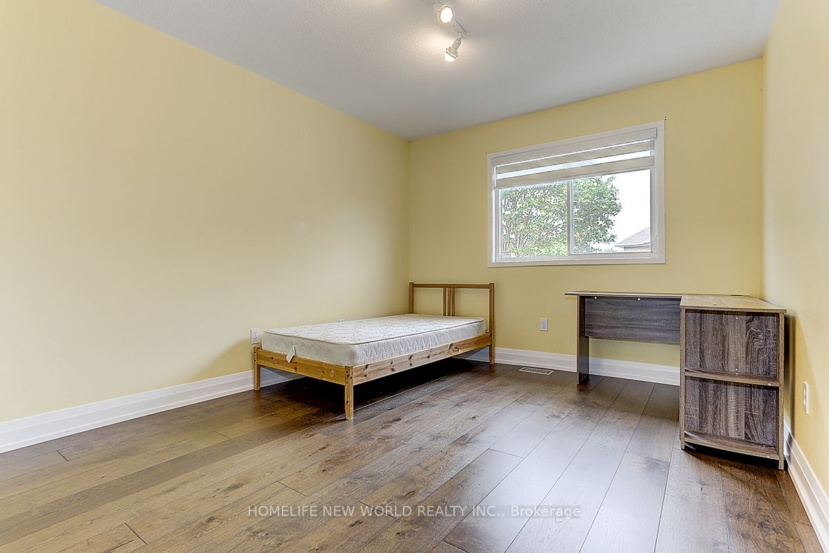 2844 Galleon Cres