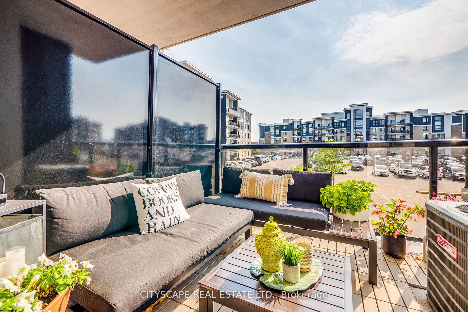 640 Sauve Street, #204