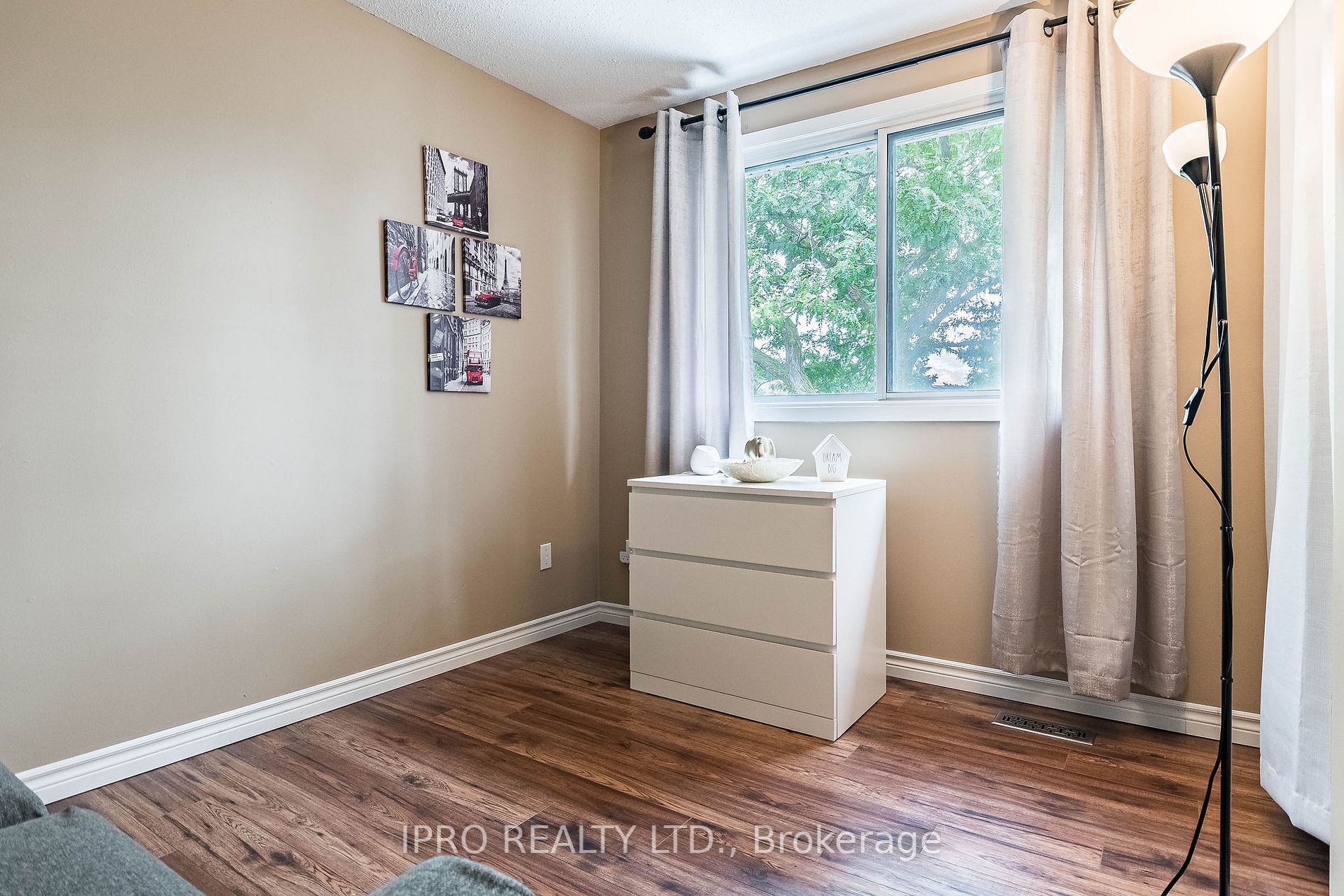 98 Falconer Dr, #36