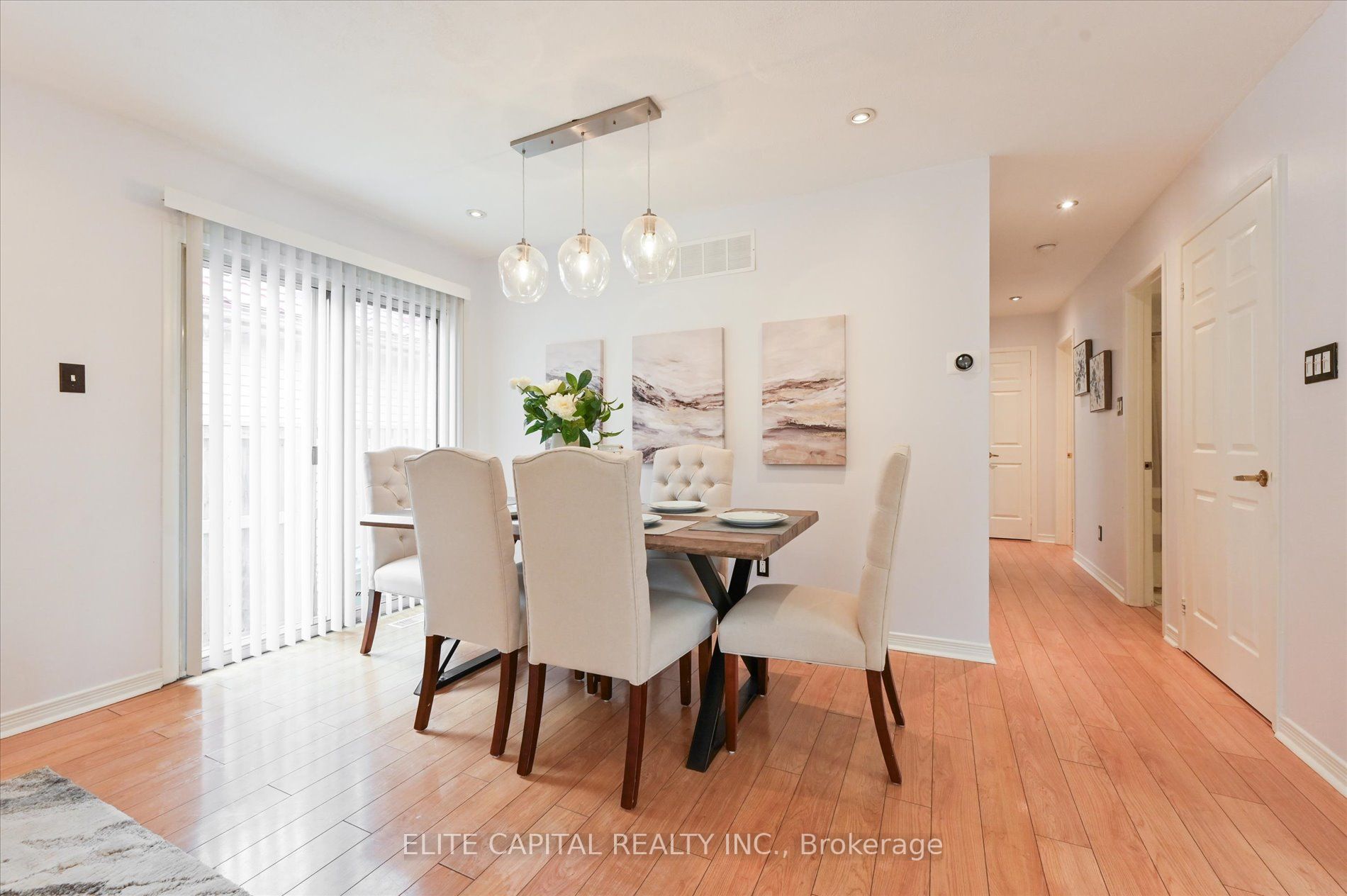 3105 Cantelon Cres