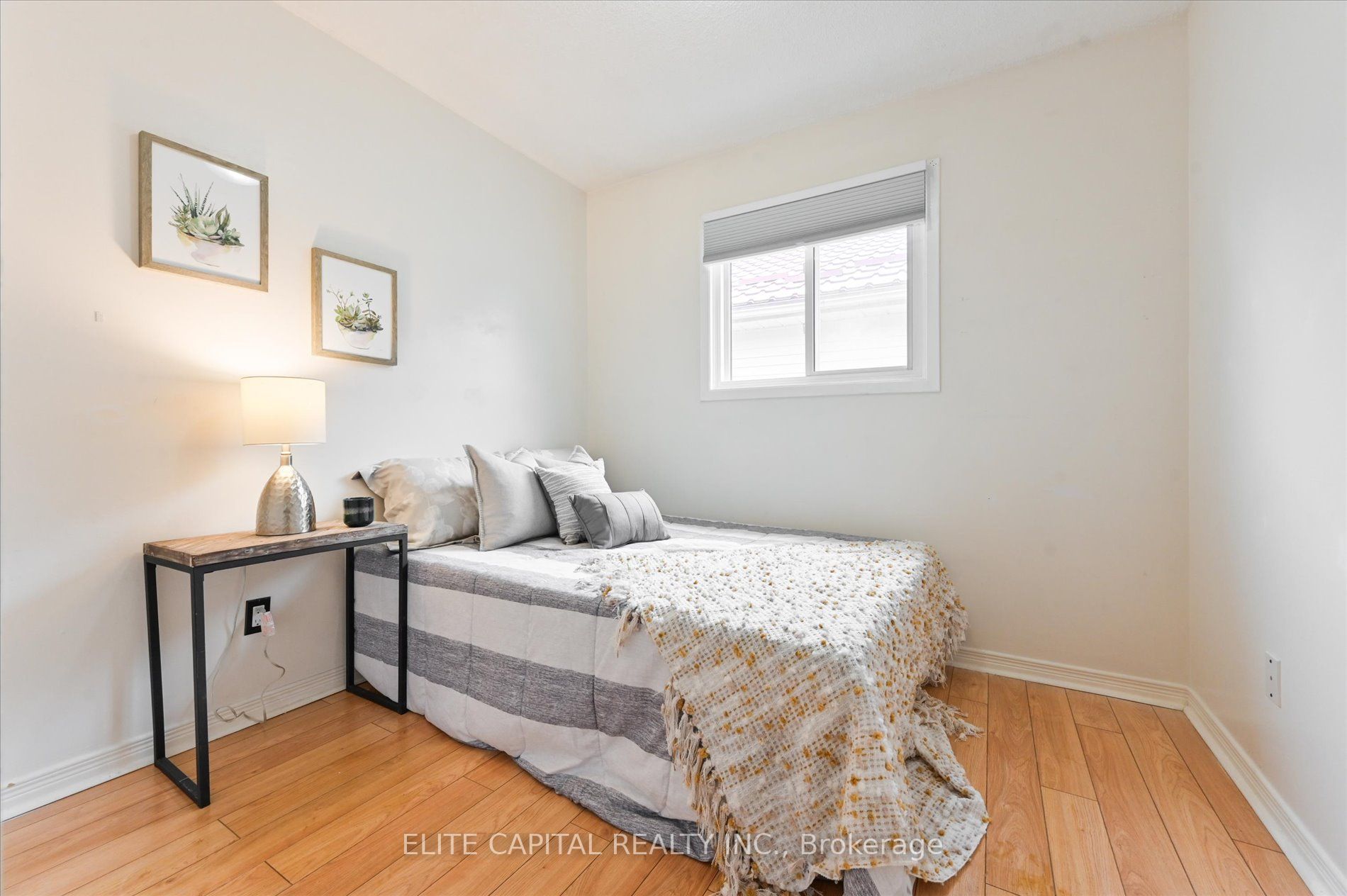 3105 Cantelon Cres