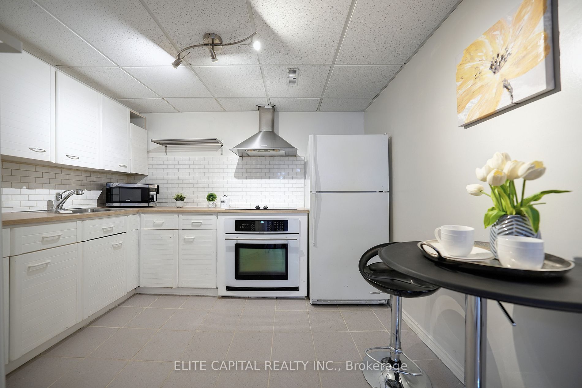 3105 Cantelon Cres