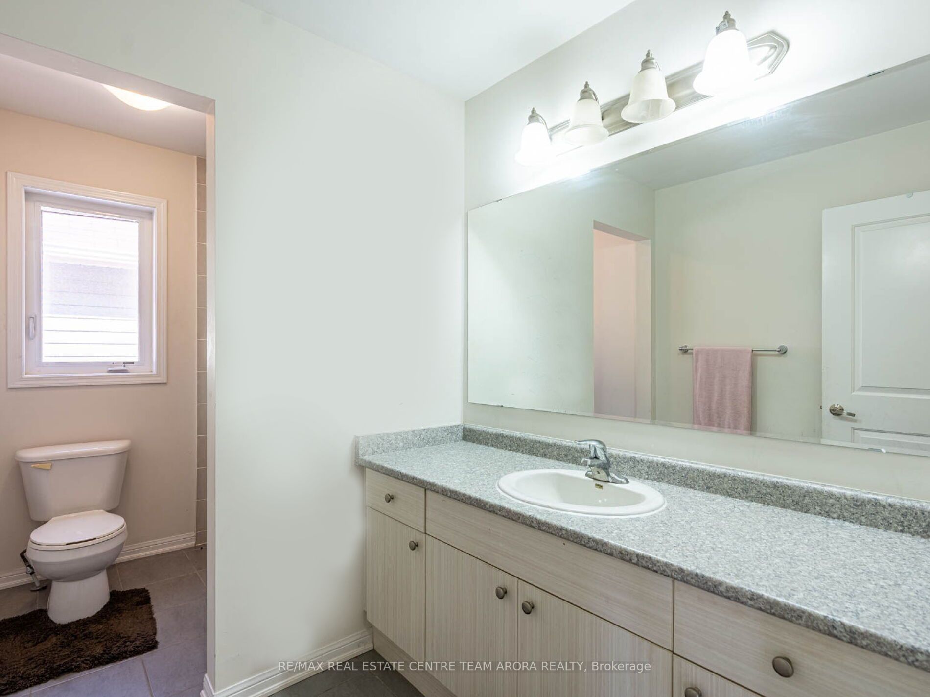 46 Old Cleeve Cres