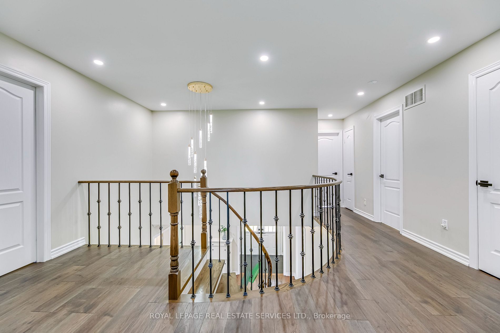 1473 Silky Rose Court