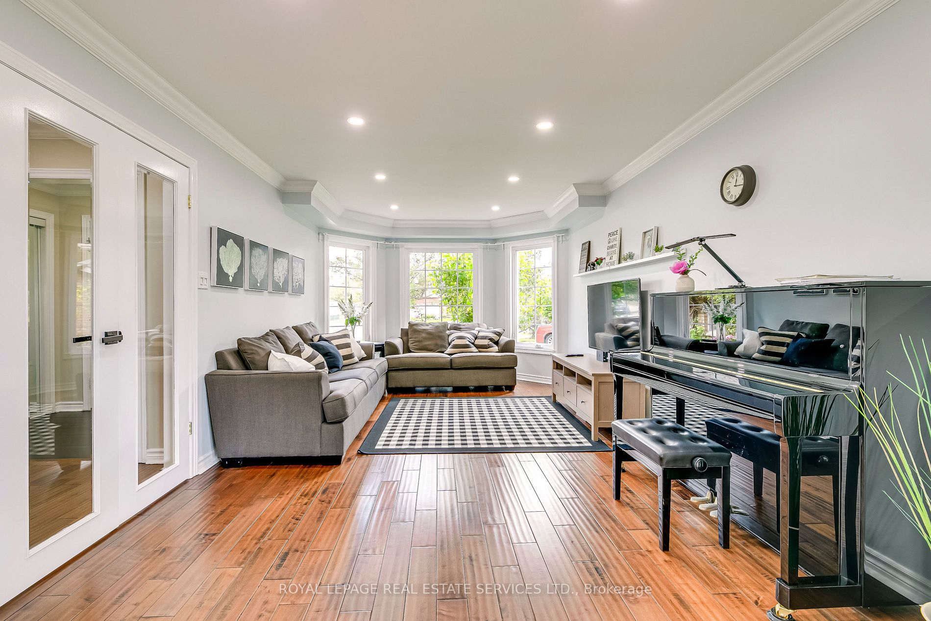 1473 Silky Rose Court