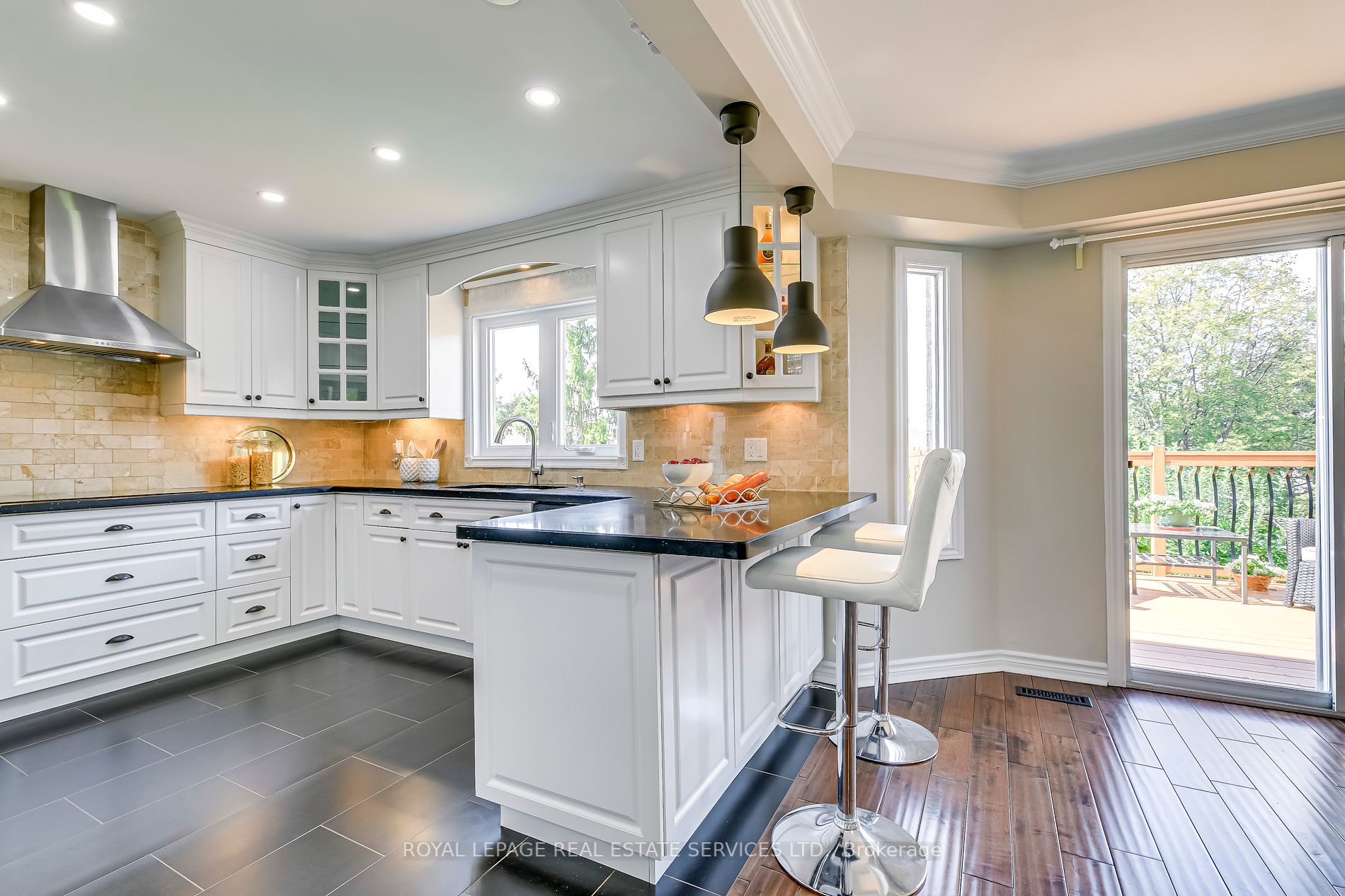 1473 Silky Rose Court