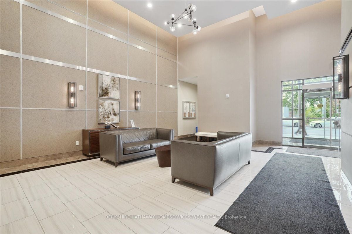 2486 Old Bronte Rd, #503
