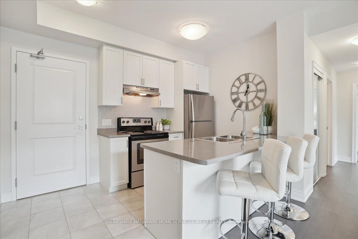 2486 Old Bronte Rd, #503