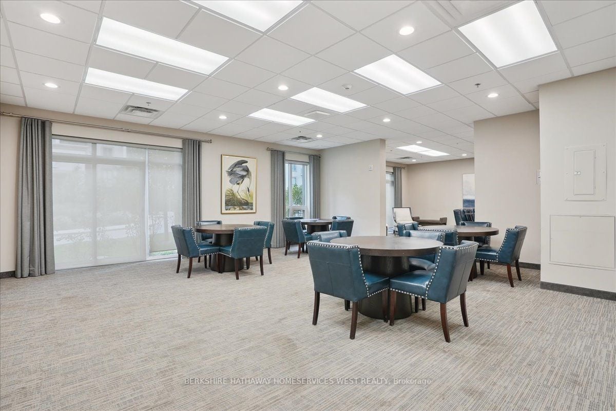 2486 Old Bronte Rd, #503