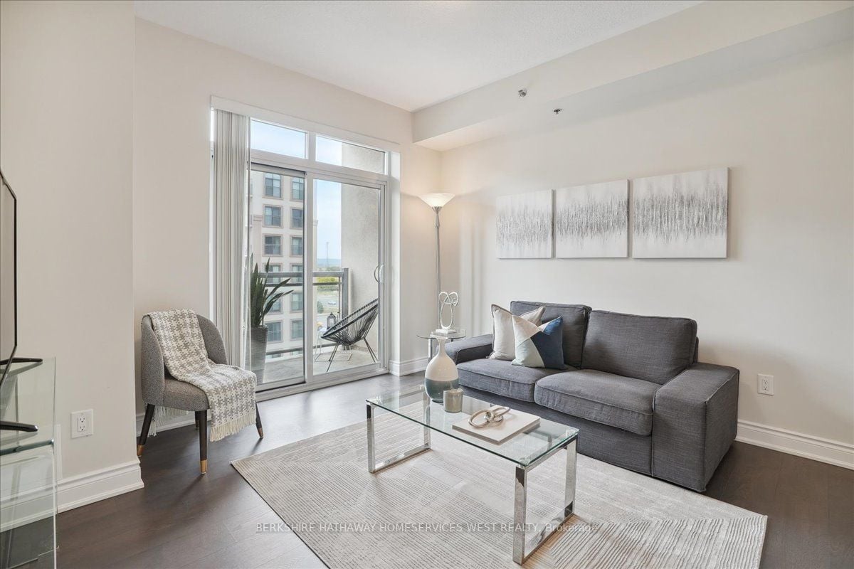 2486 Old Bronte Rd, #503