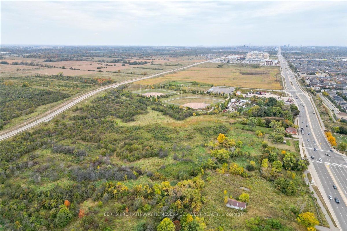2486 Old Bronte Rd, #503