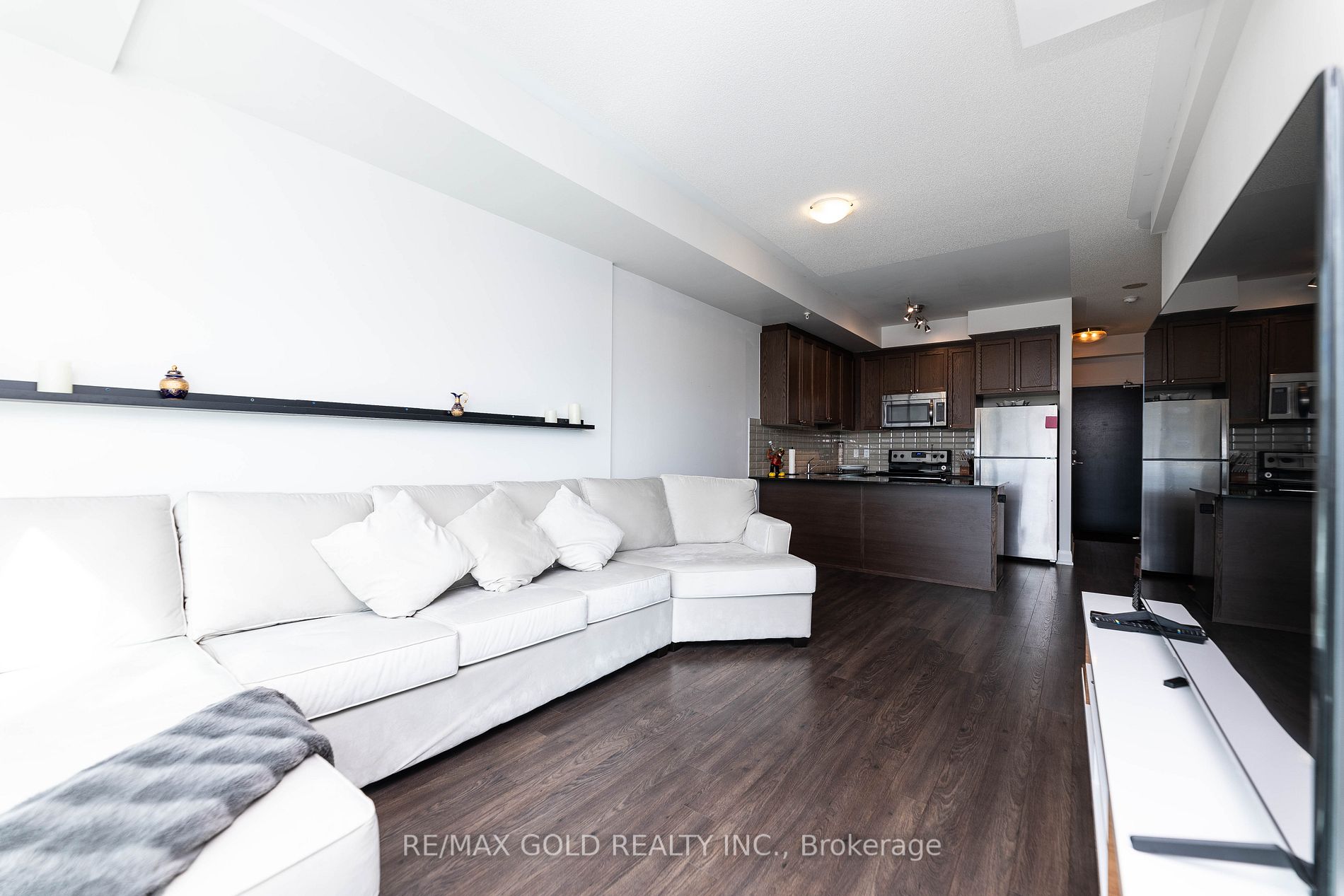 55 Yorkland Blvd, #704