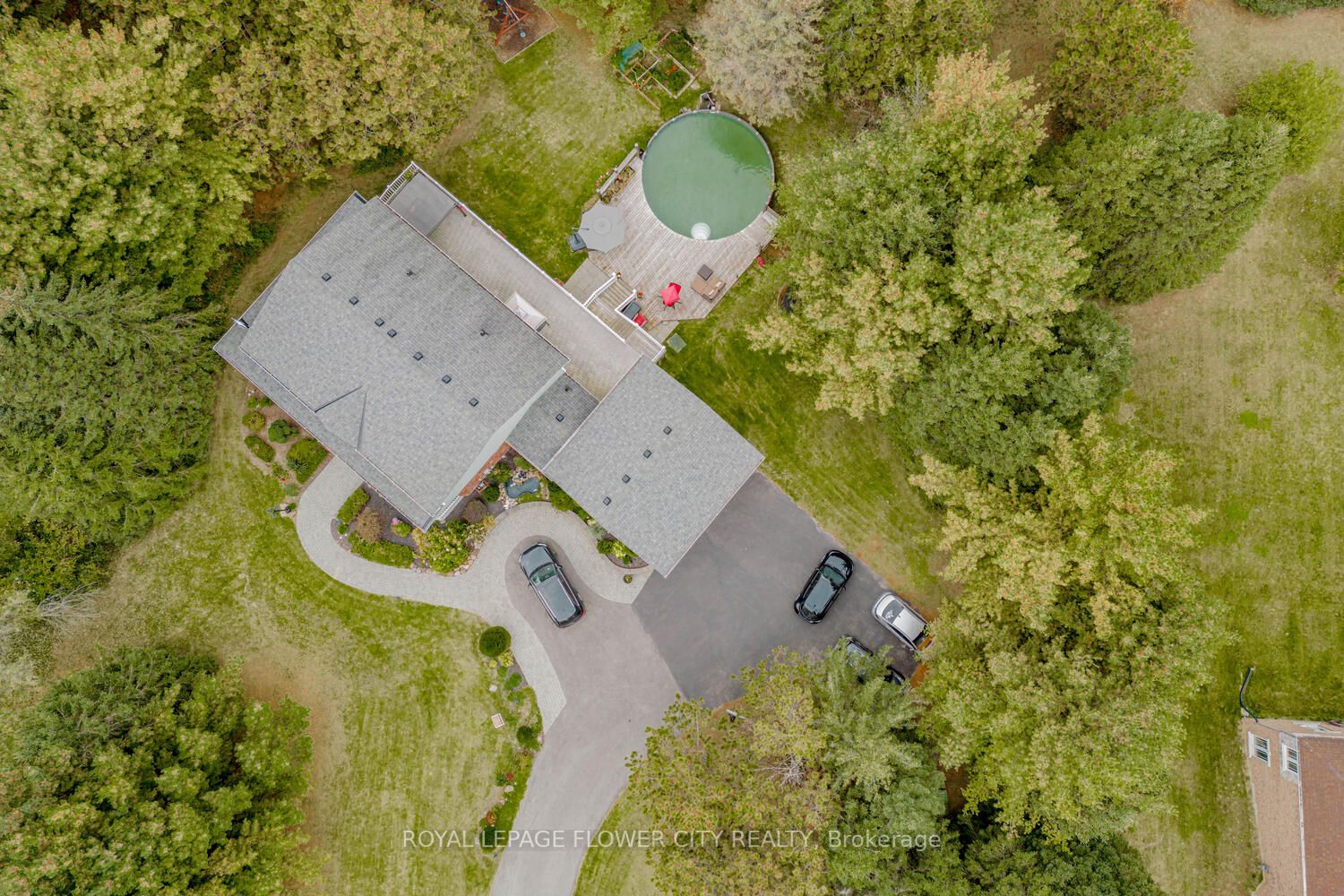34 Rowley Dr