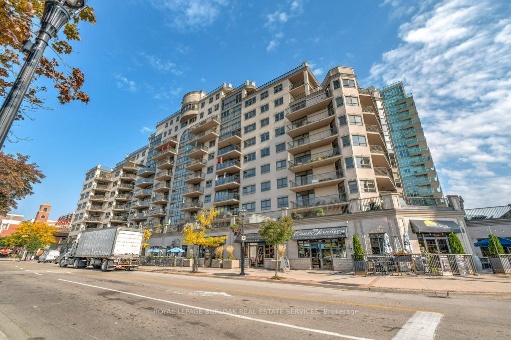 399 Elizabeth St, #506