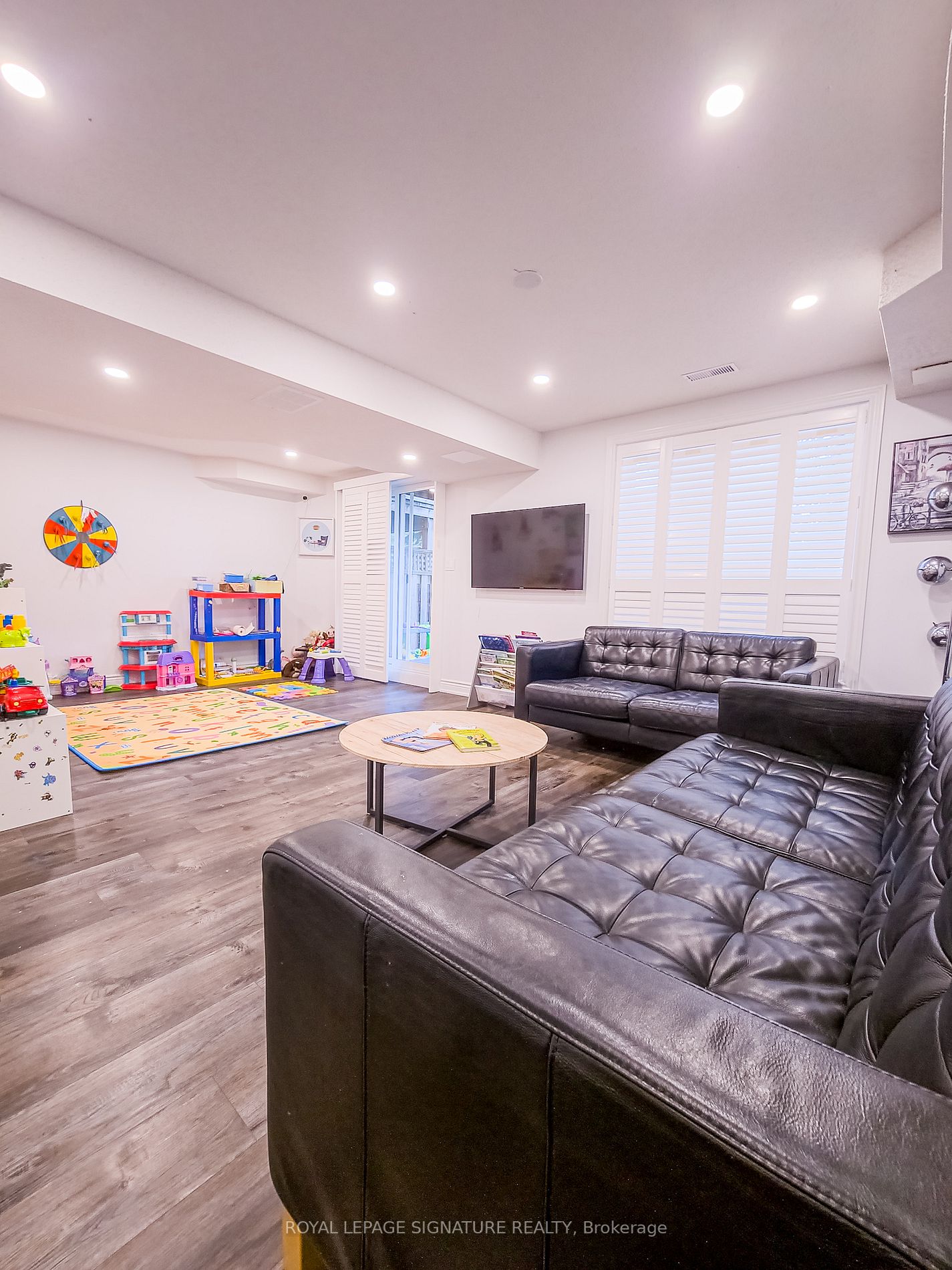 2229 Walkers Line, #28