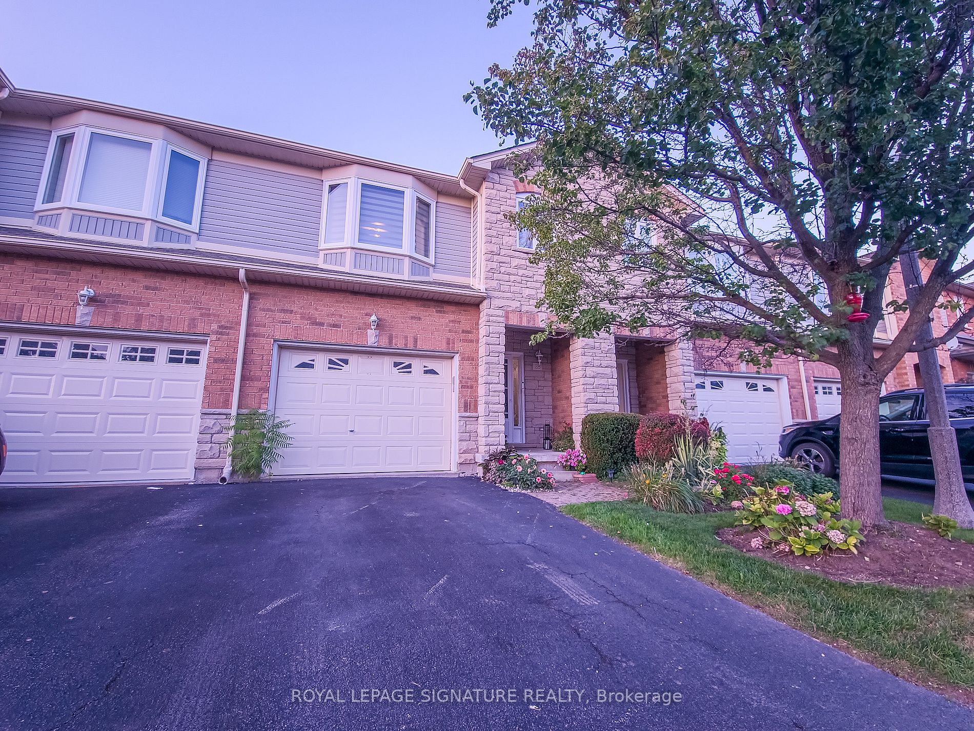 2229 Walkers Line, #28