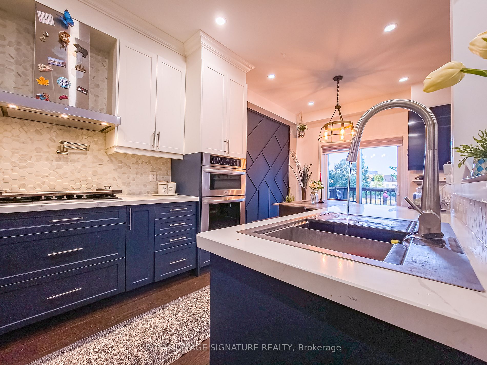 2229 Walkers Line, #28