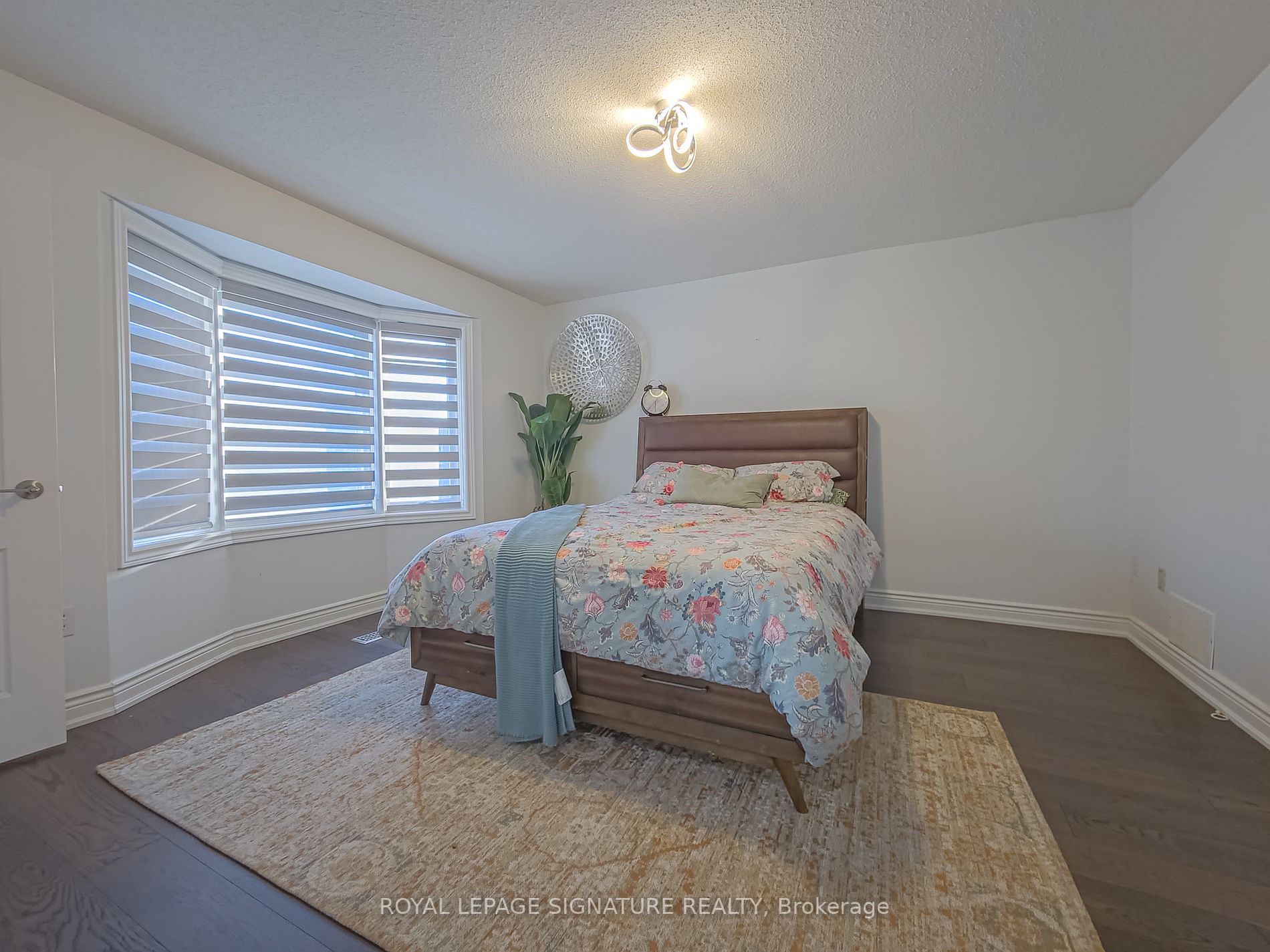 2229 Walkers Line, #28