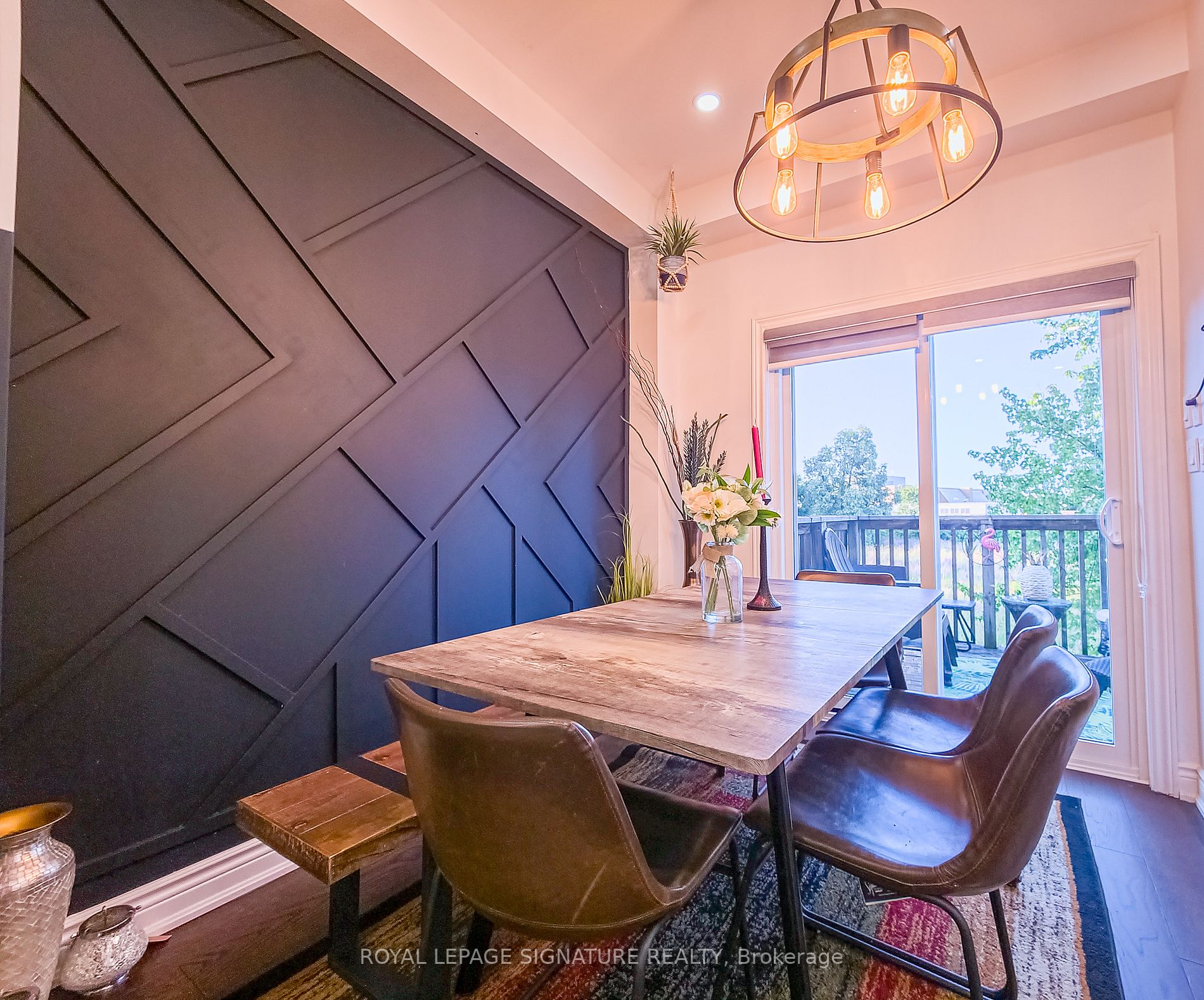 2229 Walkers Line, #28