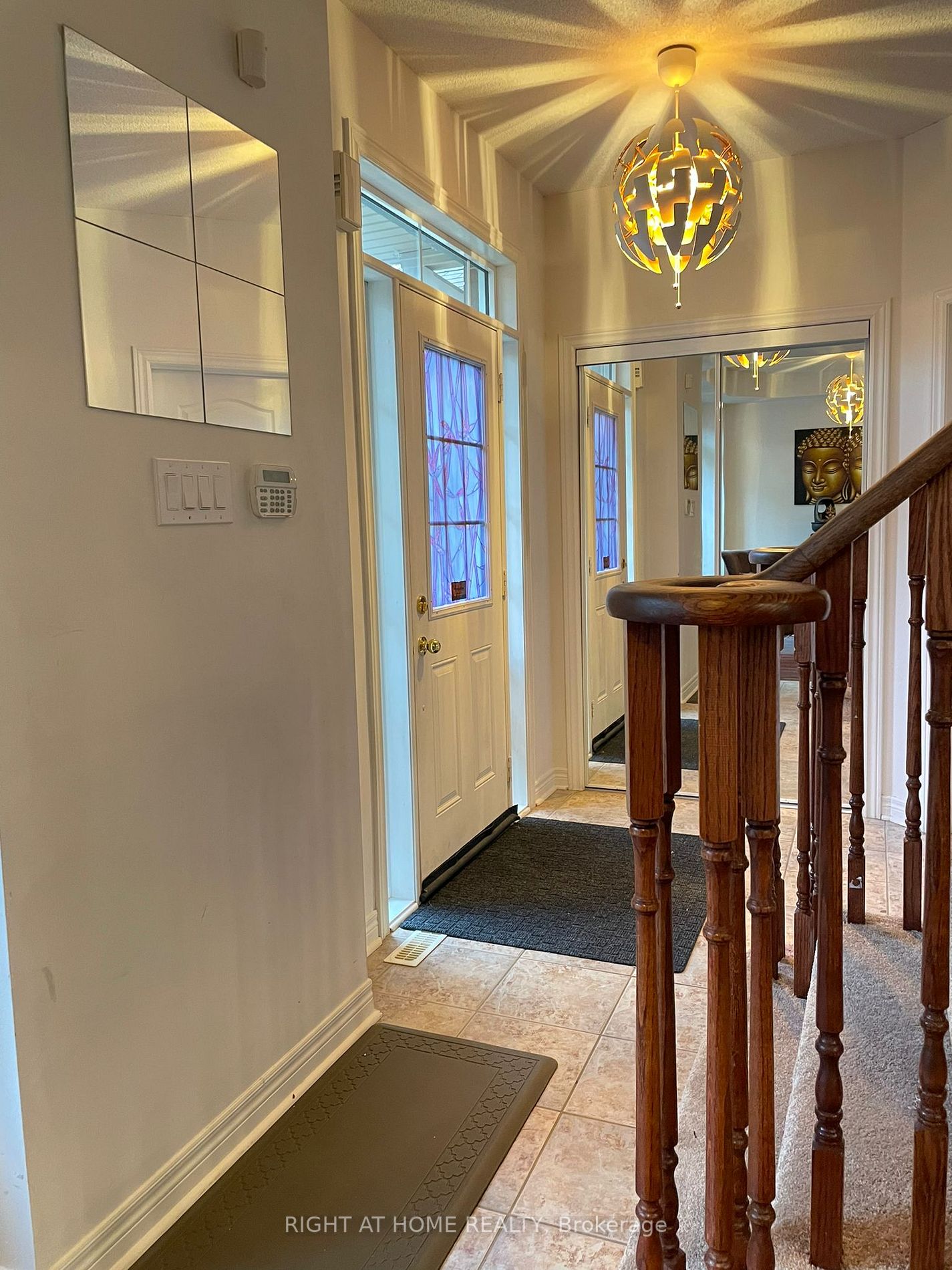 5537 Waterwind Cres