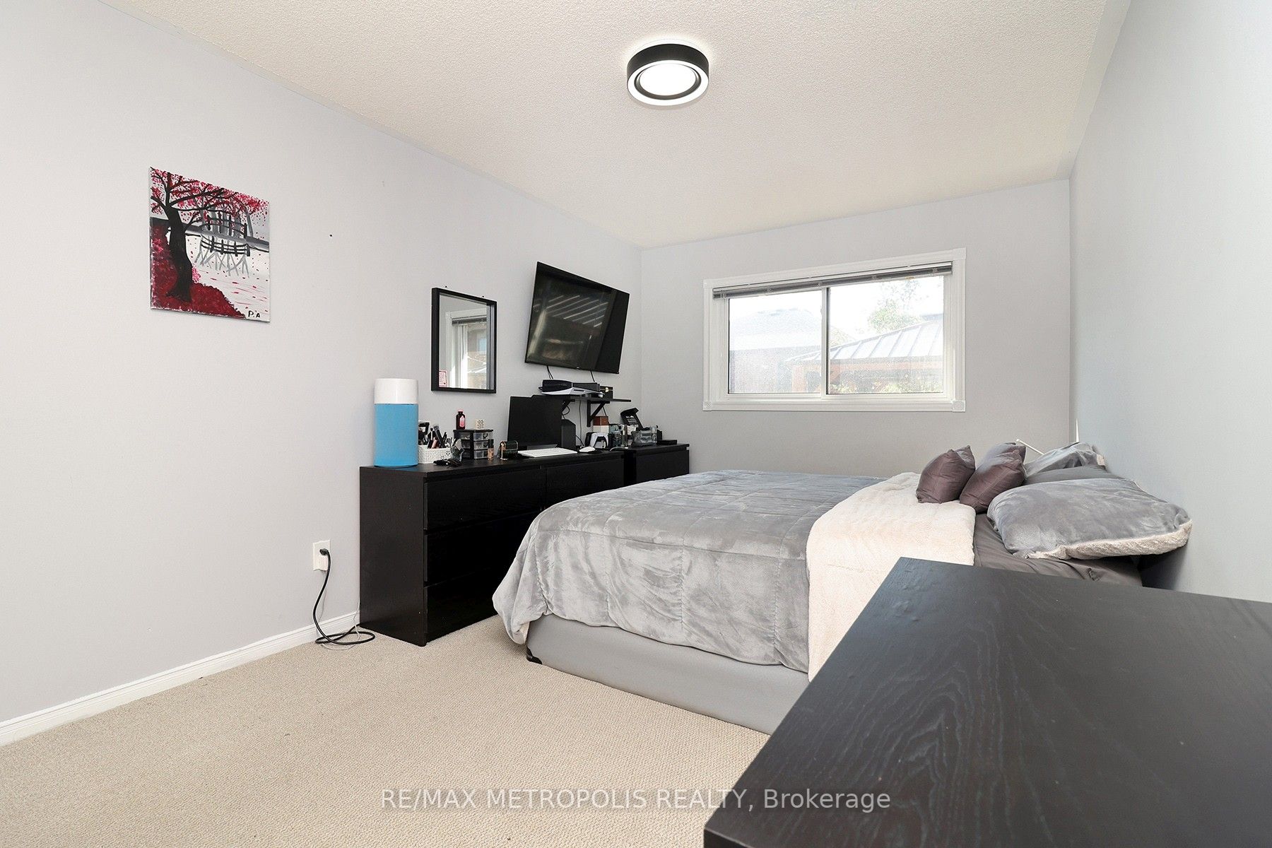 142 Royal Orchard Dr