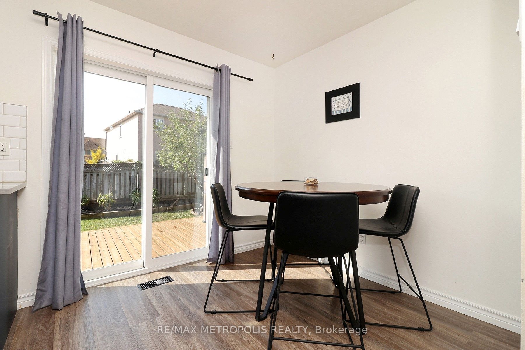 142 Royal Orchard Dr