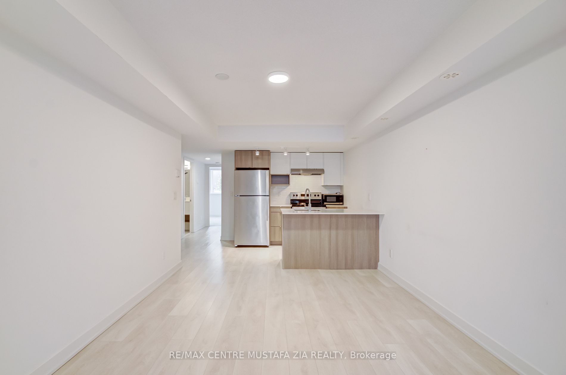 1129 Cooke Boulevard, #608