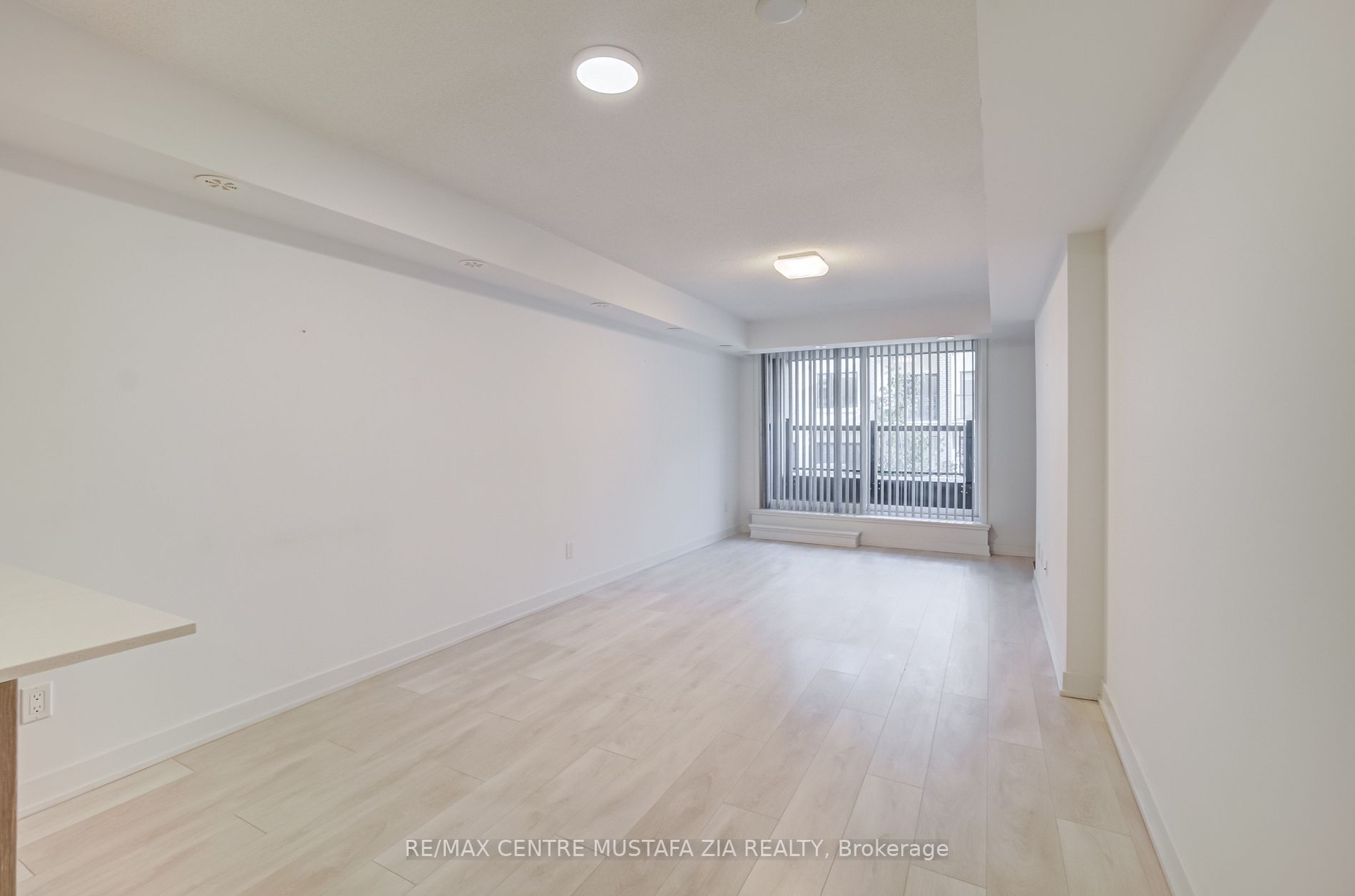 1129 Cooke Boulevard, #608