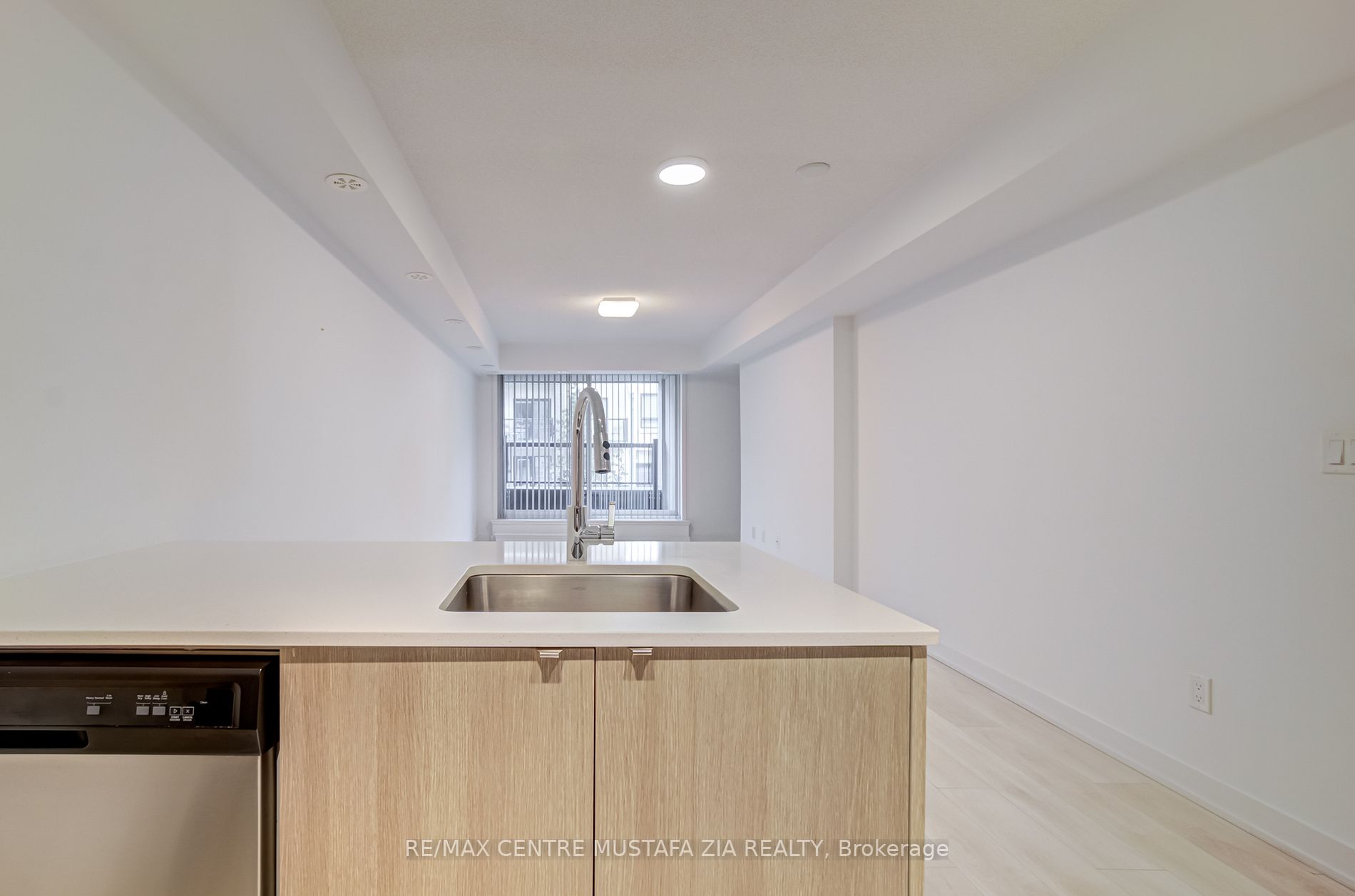 1129 Cooke Boulevard, #608