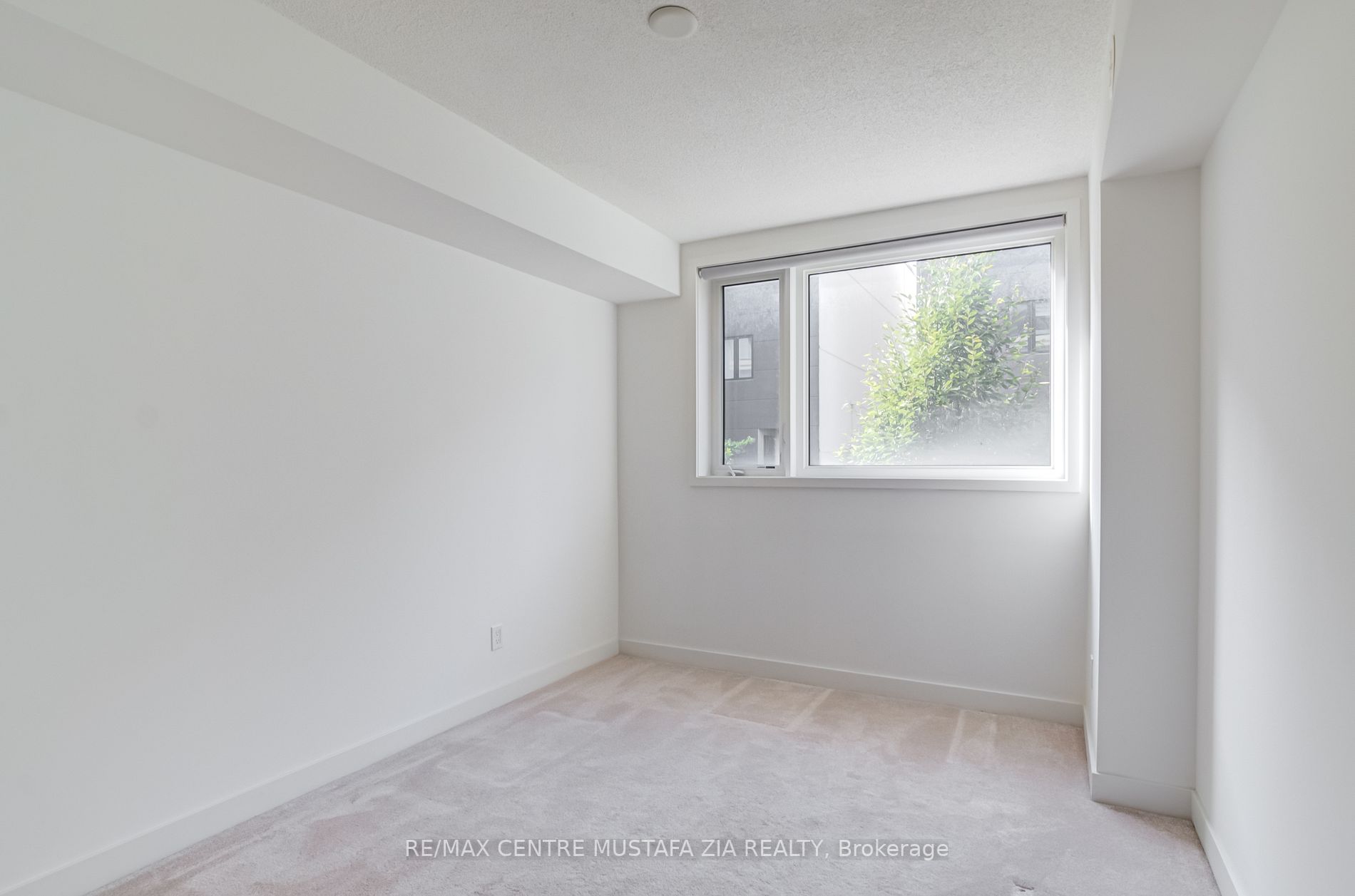 1129 Cooke Boulevard, #608